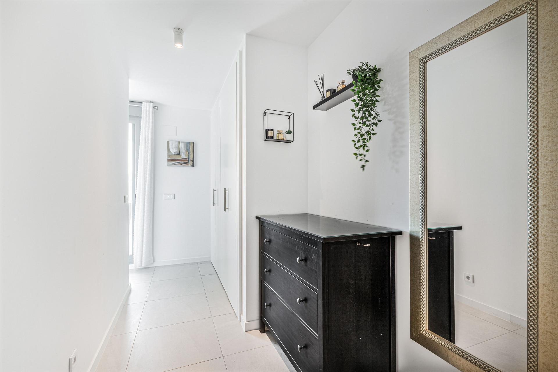 Fully furnished modern 3 Bedroom Duplex Penthouse with Sea Views in Estepona · Photo 16