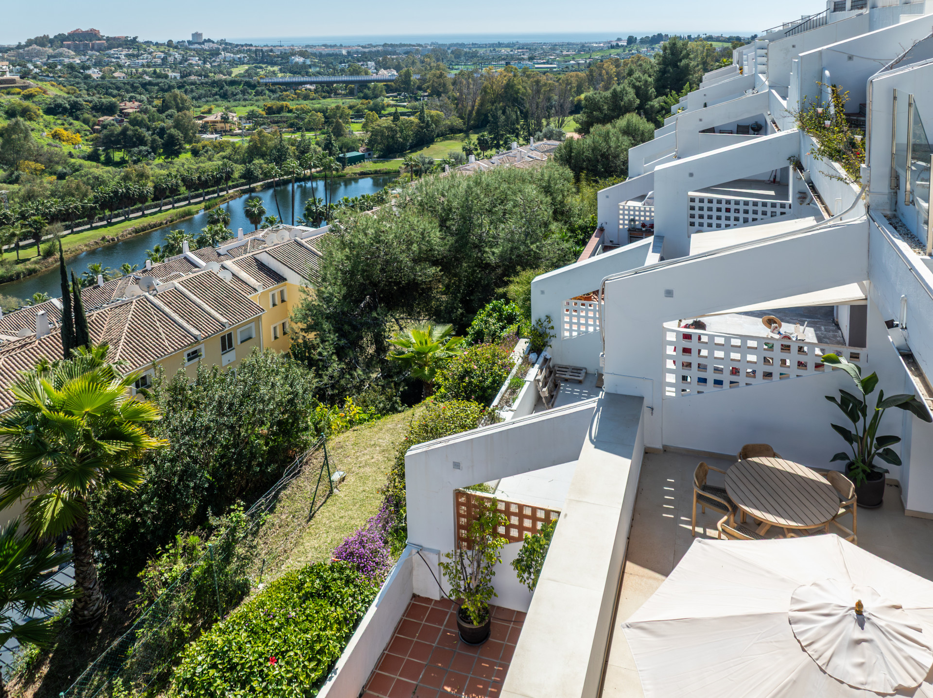 Stylish Two-Bedroom Apartment in Mirador La Quinta · Photo 29
