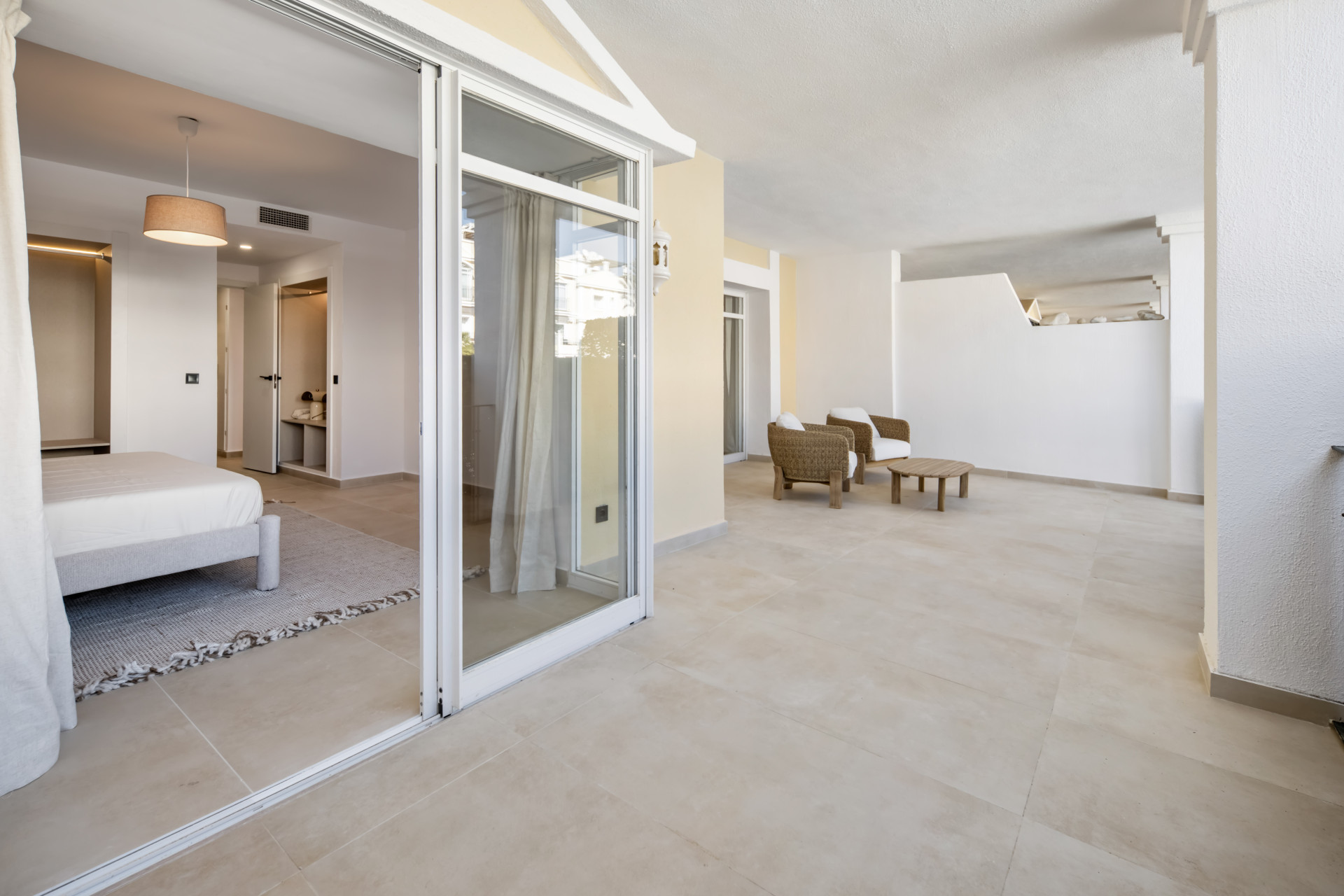 Fully Renovated Three-Bedroom Apartment in the Heart of Nueva Andalucía, Aloha. · Photo 22