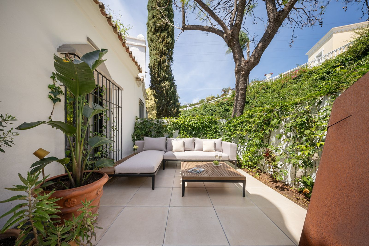 4 Bedrooms - Sea Views - Blend of Andalusian Heritage and Nordic Sophistication on the Golden Mile · Photo 41