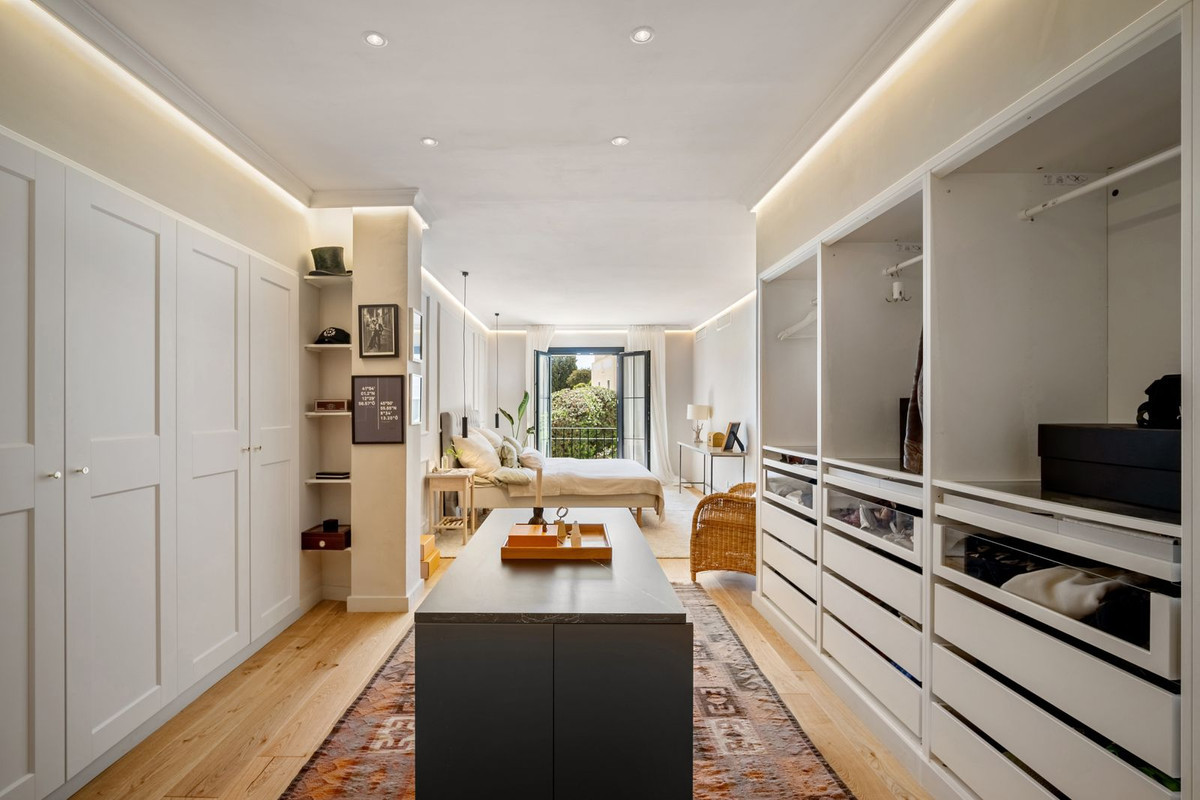4 Bedrooms - Sea Views - Blend of Andalusian Heritage and Nordic Sophistication on the Golden Mile · Photo 28