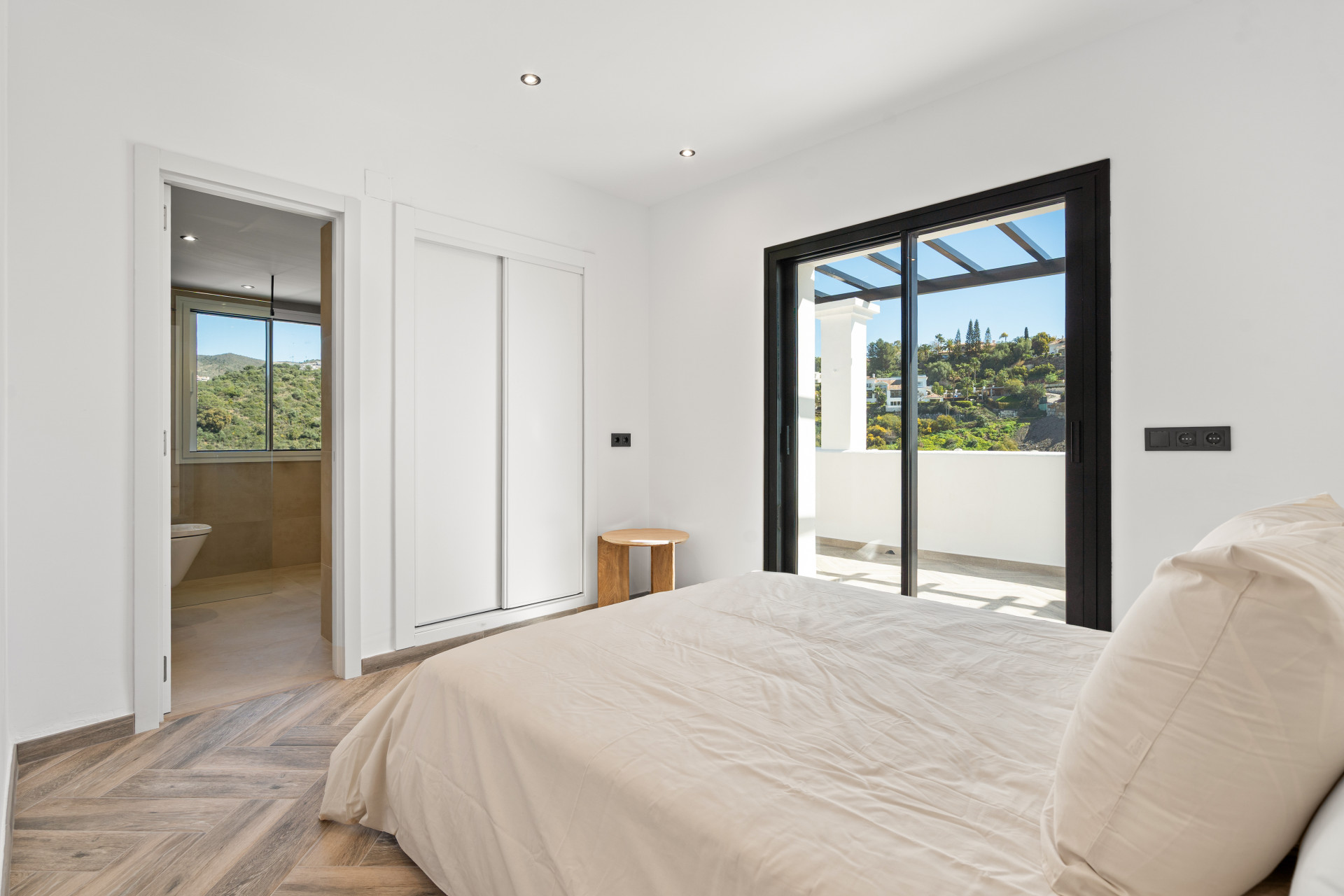 fully renovated penthouse in Los Arcos de La Quinta · Photo 16