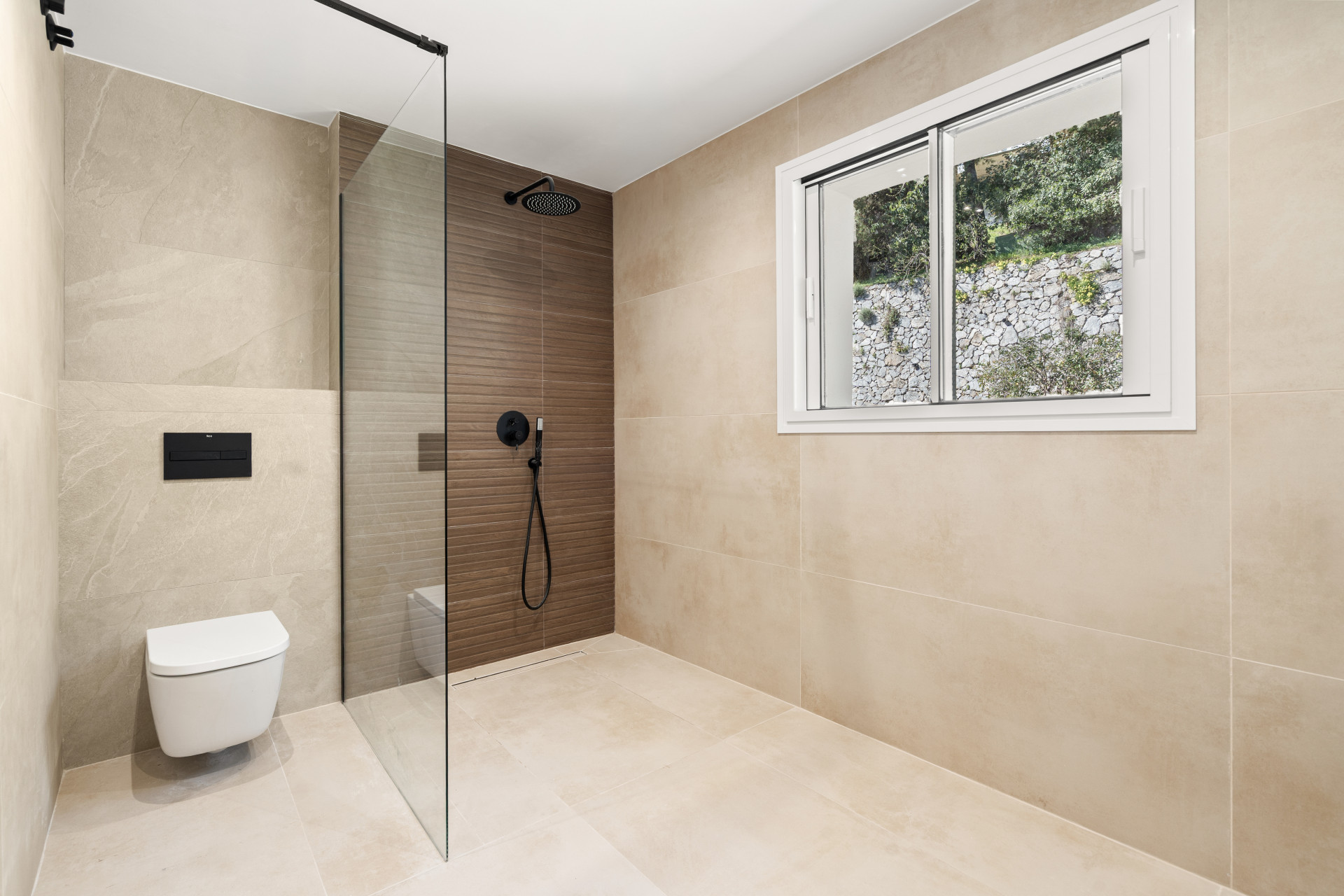 fully renovated penthouse in Los Arcos de La Quinta · Photo 14