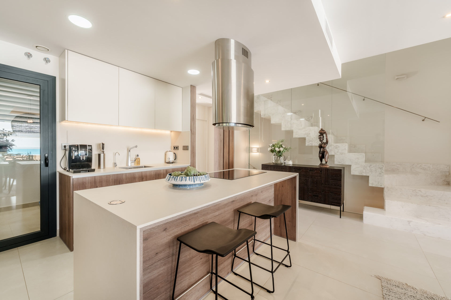 Exclusive contemporary beachside semi-detached villa · Photo 13
