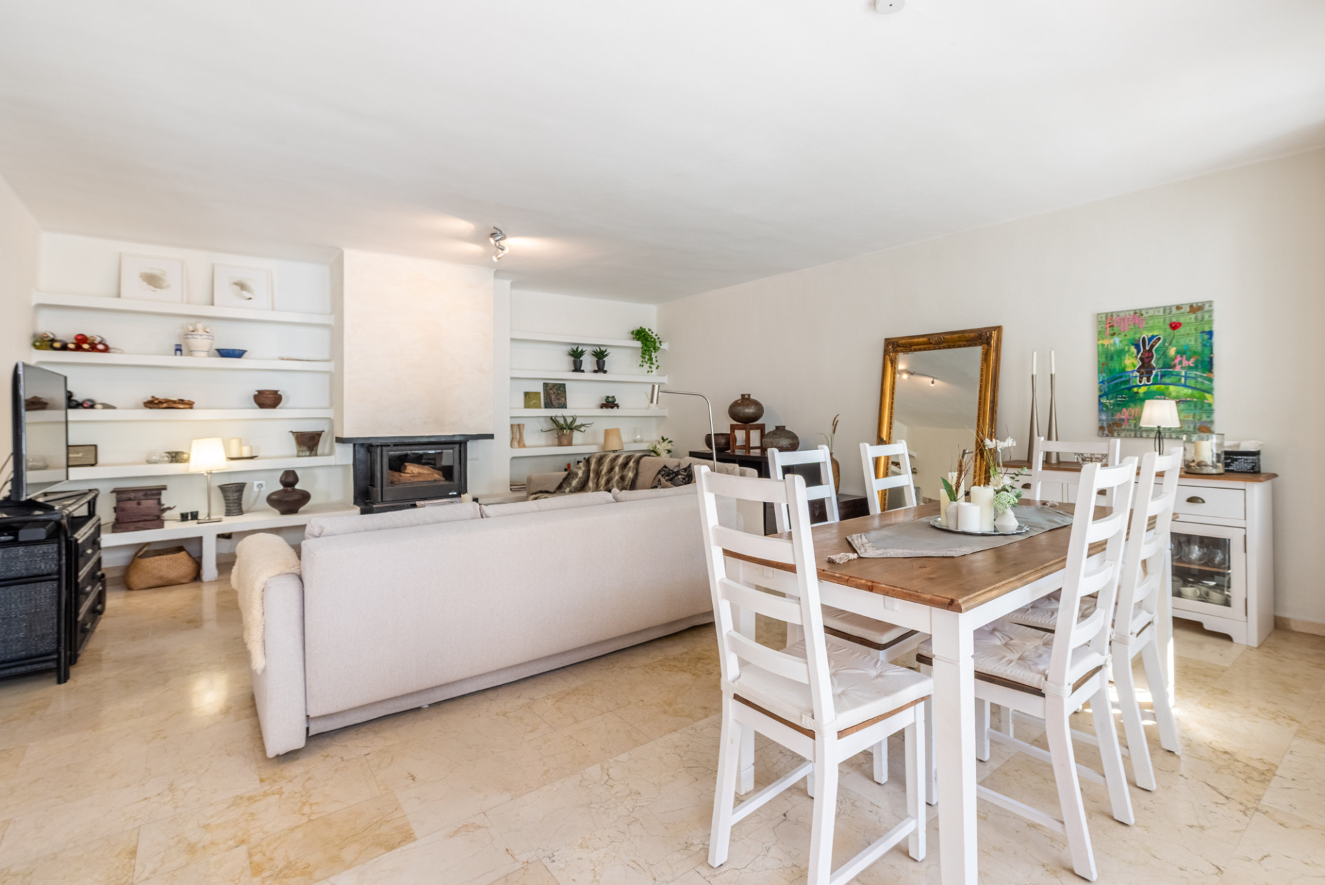 Beautiful two bedroom ground floor apartment, located in the sought-after Birdie Club community in Río Real, Marbella · Photo 9