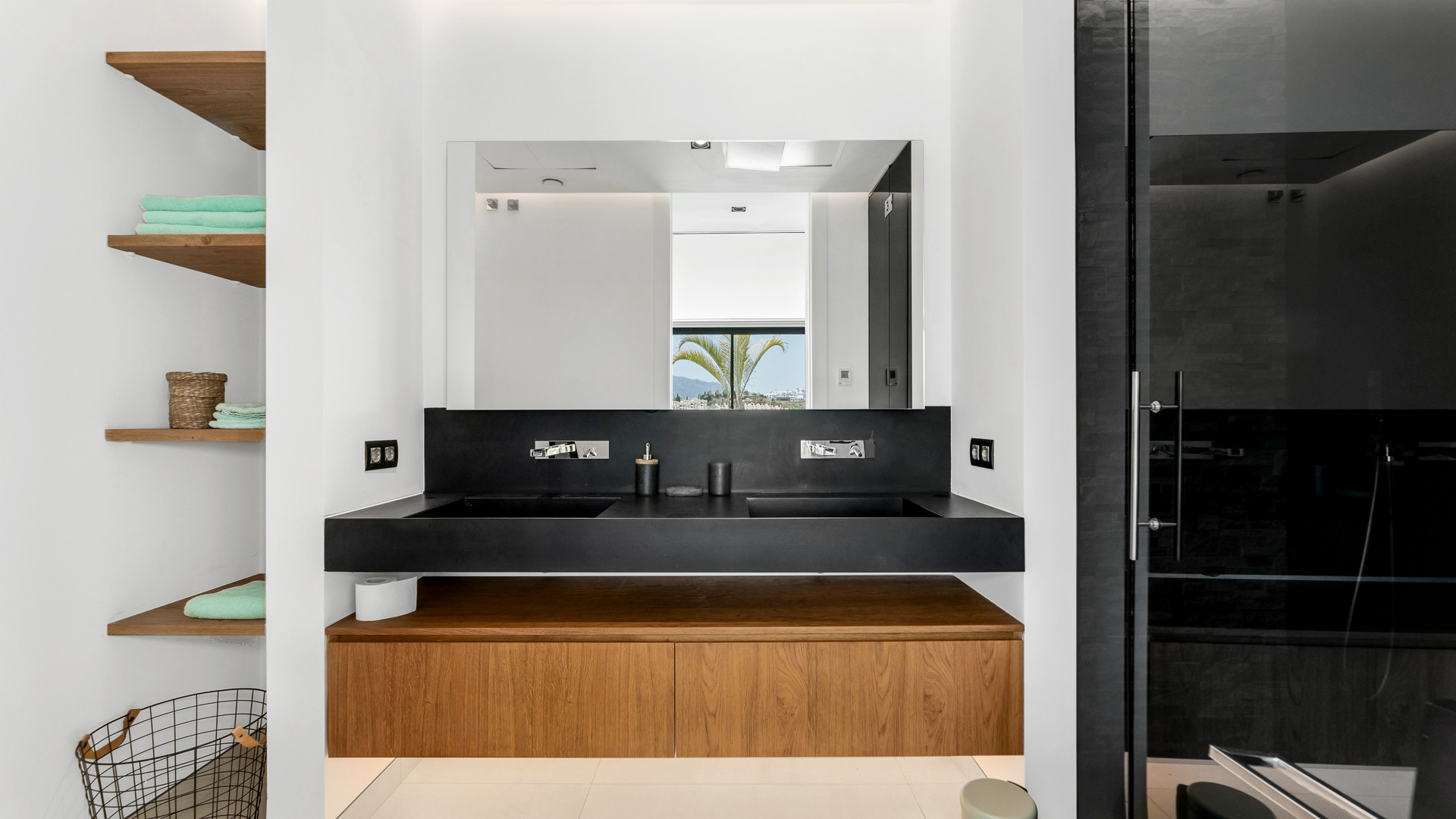 Spectacular New Villa with Sea and Golf Views · Photo 30