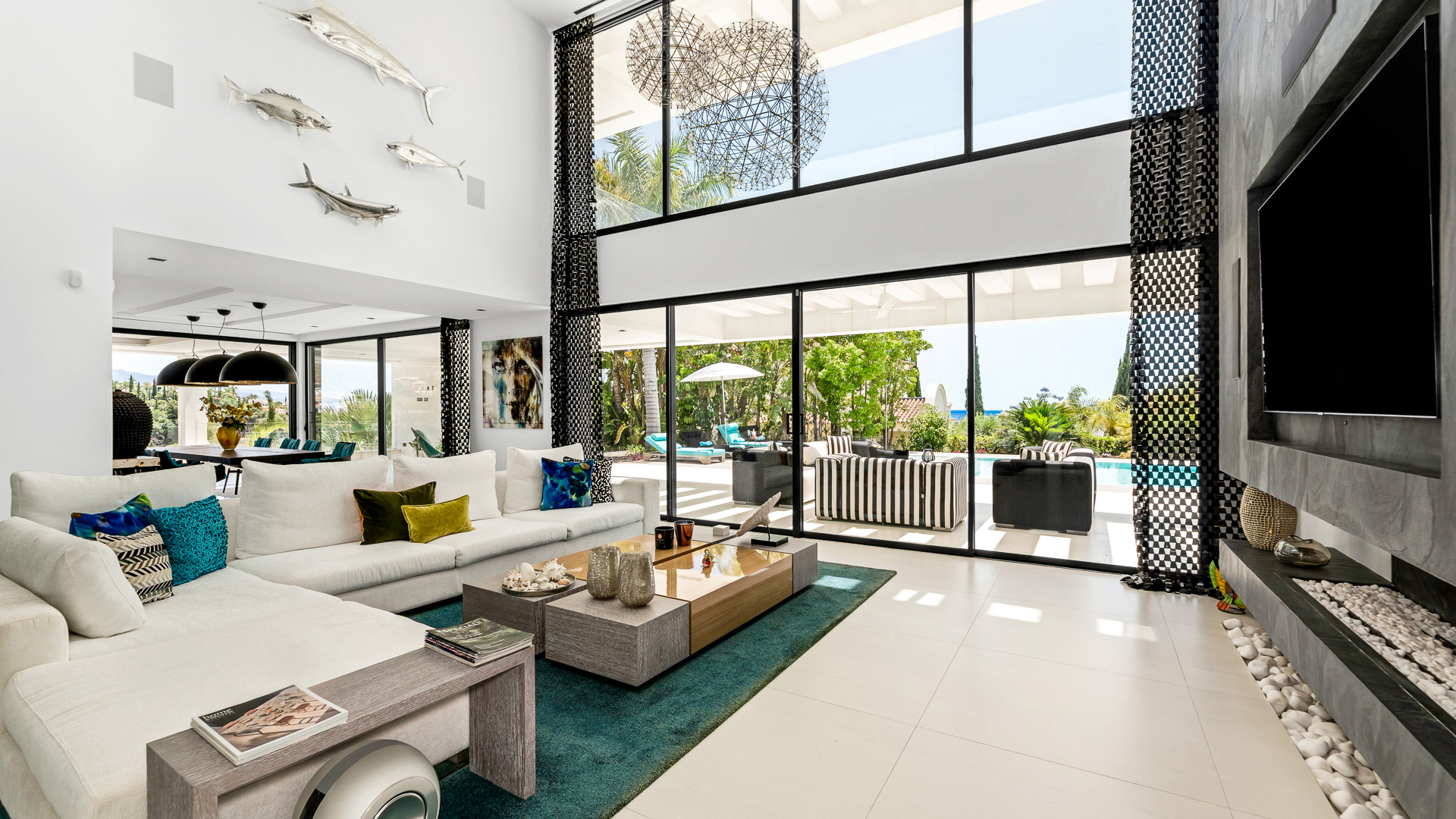 Spectacular New Villa with Sea and Golf Views · Photo 8