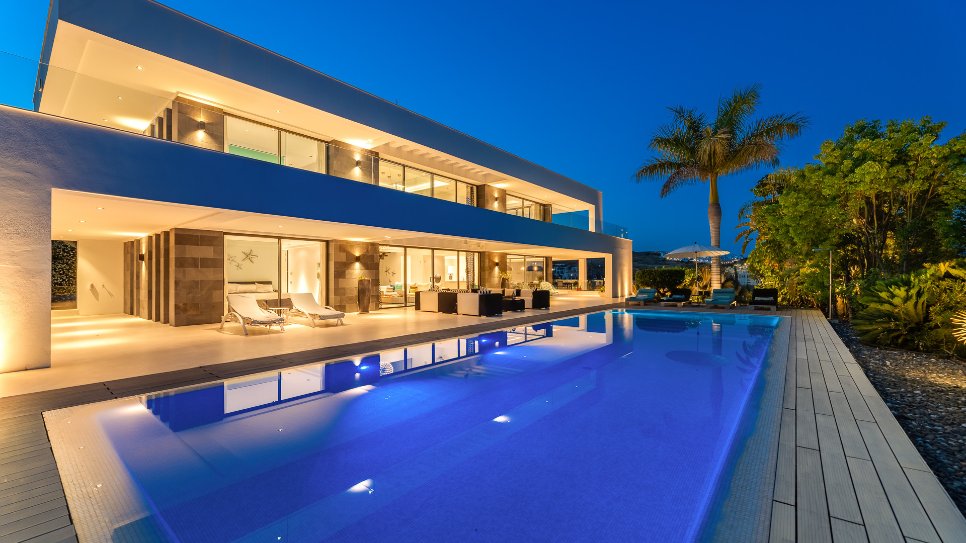 Spectacular New Villa with Sea and Golf Views · Photo 40