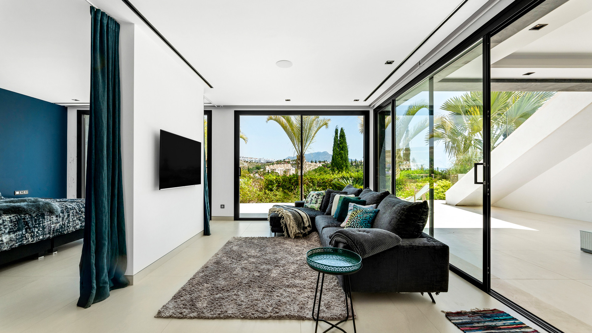 Spectacular New Villa with Sea and Golf Views · Photo 31