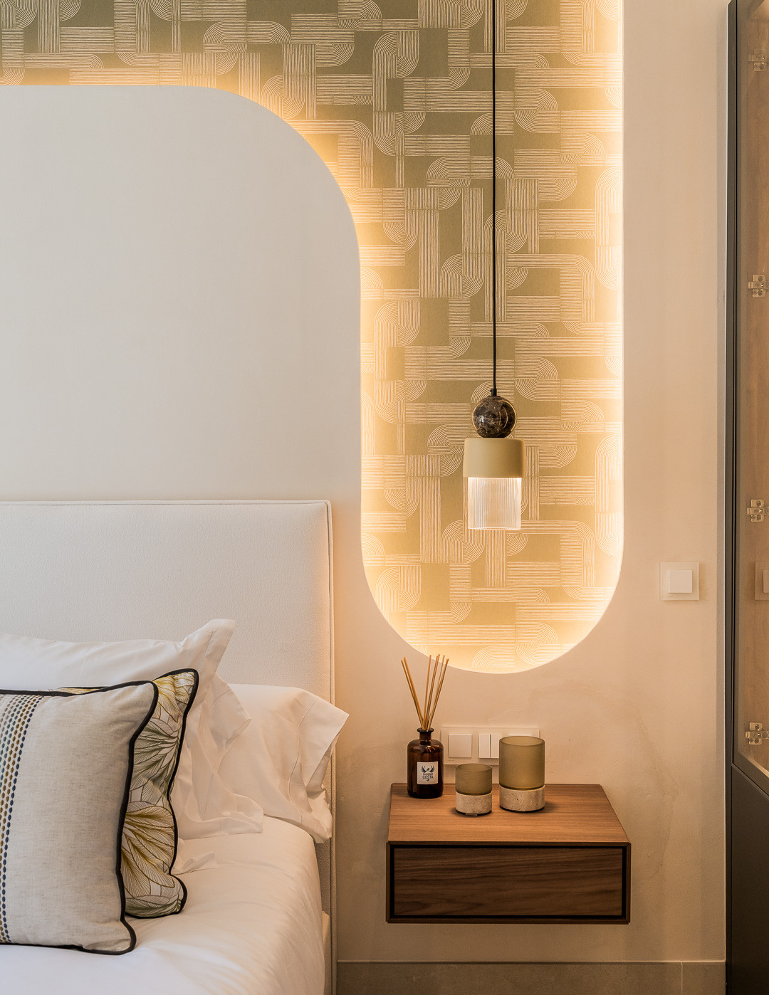 Luxury Beachfront Apartment, Los Monteros Palm Beach · Photo 18