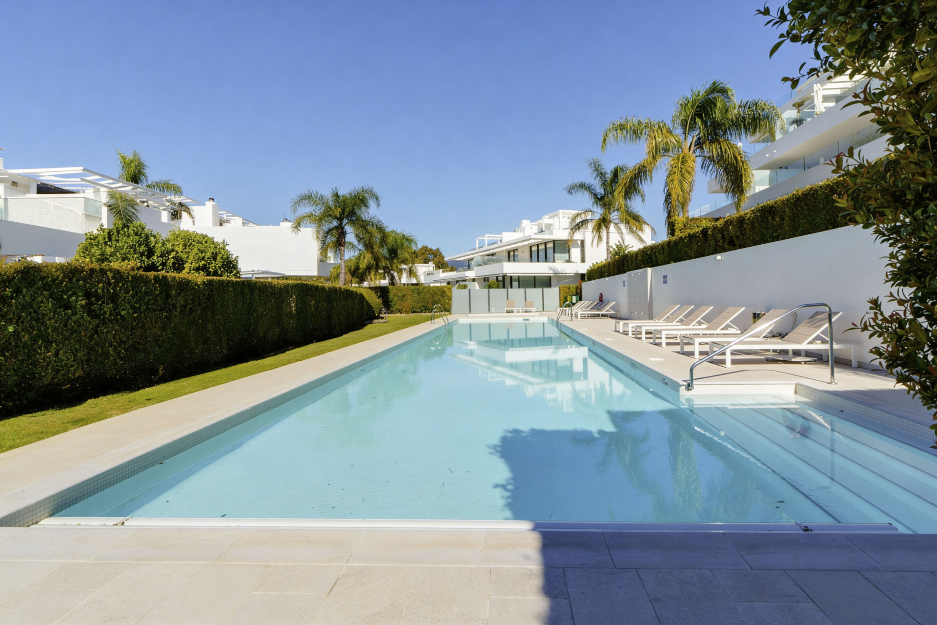Luxusní apartmán se 3 ložnicemi v komplexu Cataleya, New Golden Mile, Estepona · Fotografie 15