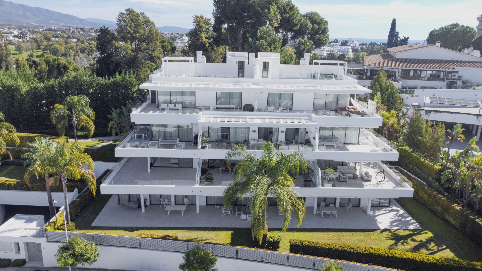Luxusní apartmán se 3 ložnicemi v komplexu Cataleya, New Golden Mile, Estepona · Fotografie 16