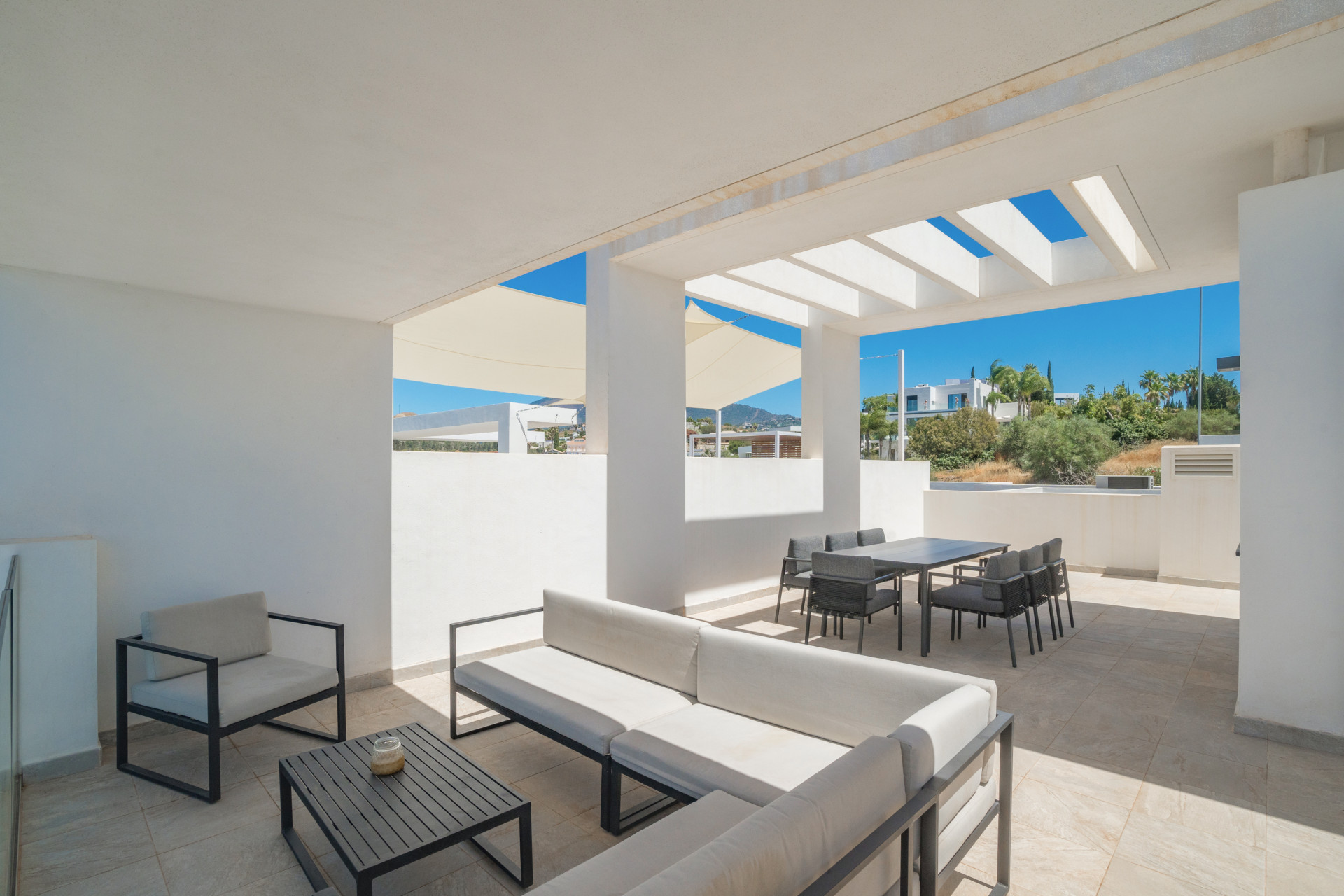 Luxury 2-Bedroom Penthouse with Panoramic Sea & Golf Views – Atalaya Hills · Photo 15