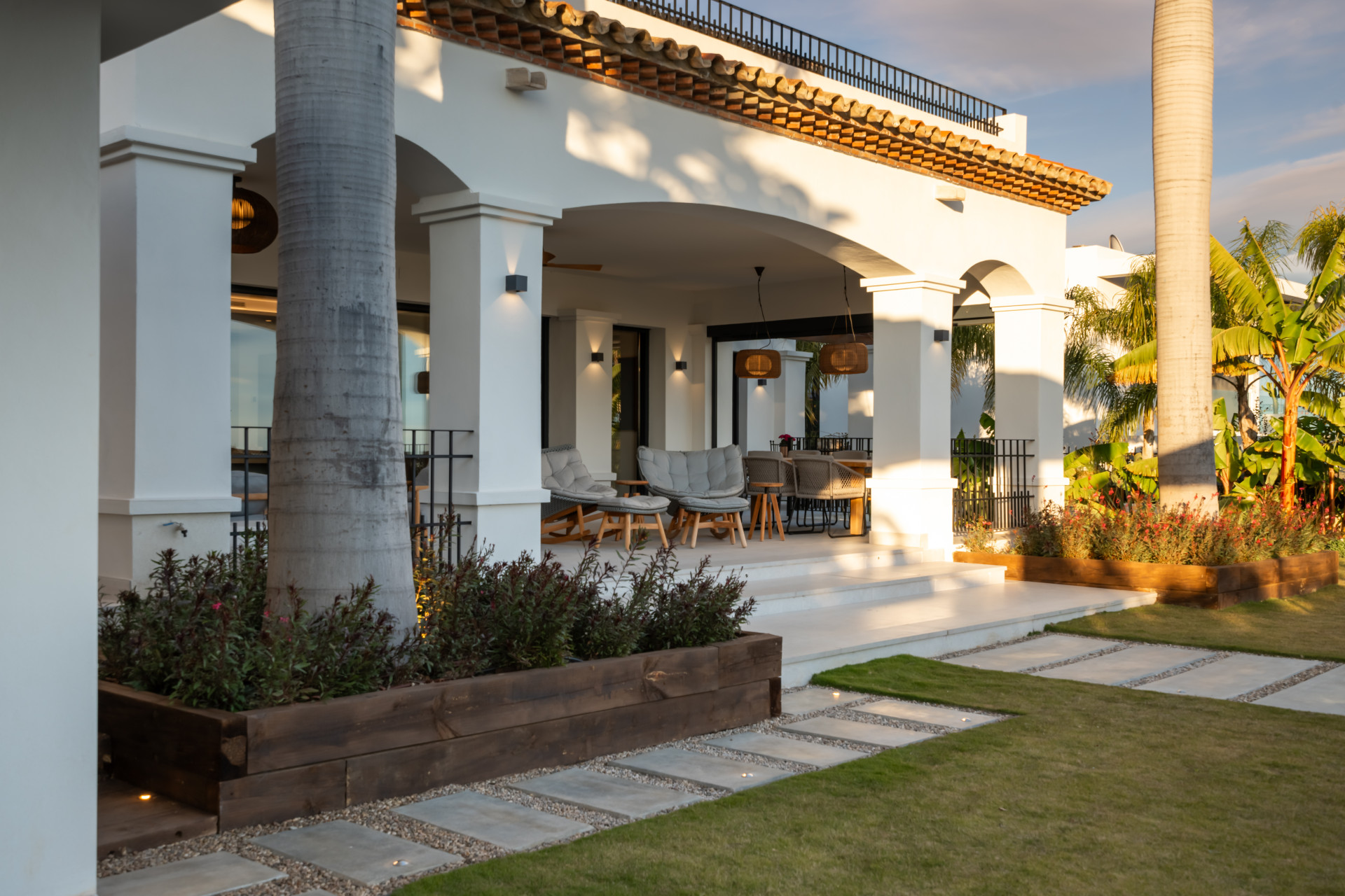 Exquisite Modern Andalusian Masterpiece with Panoramic Sea Views – Los Flamingos, Benahavís · Photo 44