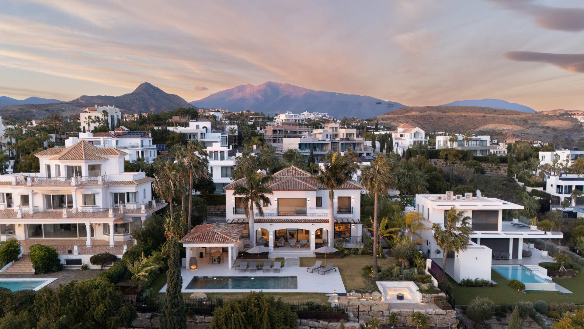 Exquisite Modern Andalusian Masterpiece with Panoramic Sea Views – Los Flamingos, Benahavís · Photo 53