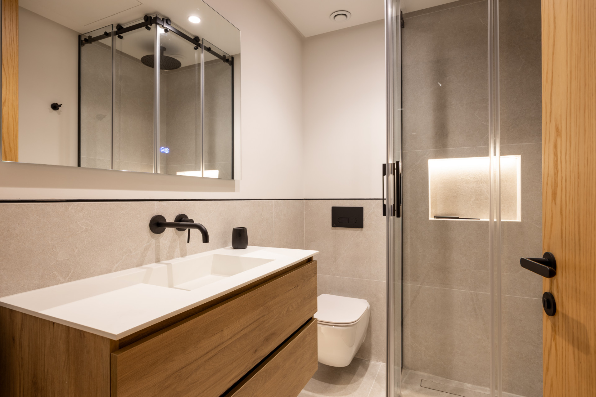Exquisite Modern Andalusian Masterpiece with Panoramic Sea Views – Los Flamingos, Benahavís · Photo 21