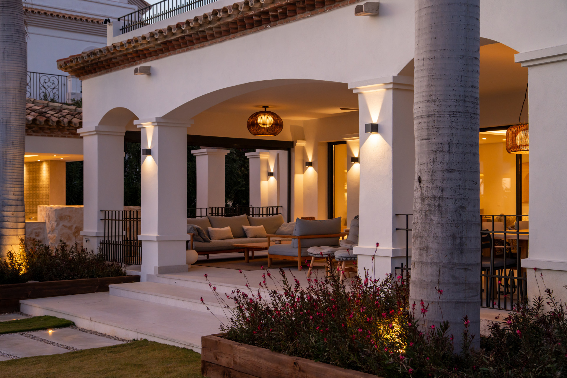 Exquisite Modern Andalusian Masterpiece with Panoramic Sea Views – Los Flamingos, Benahavís · Photo 49
