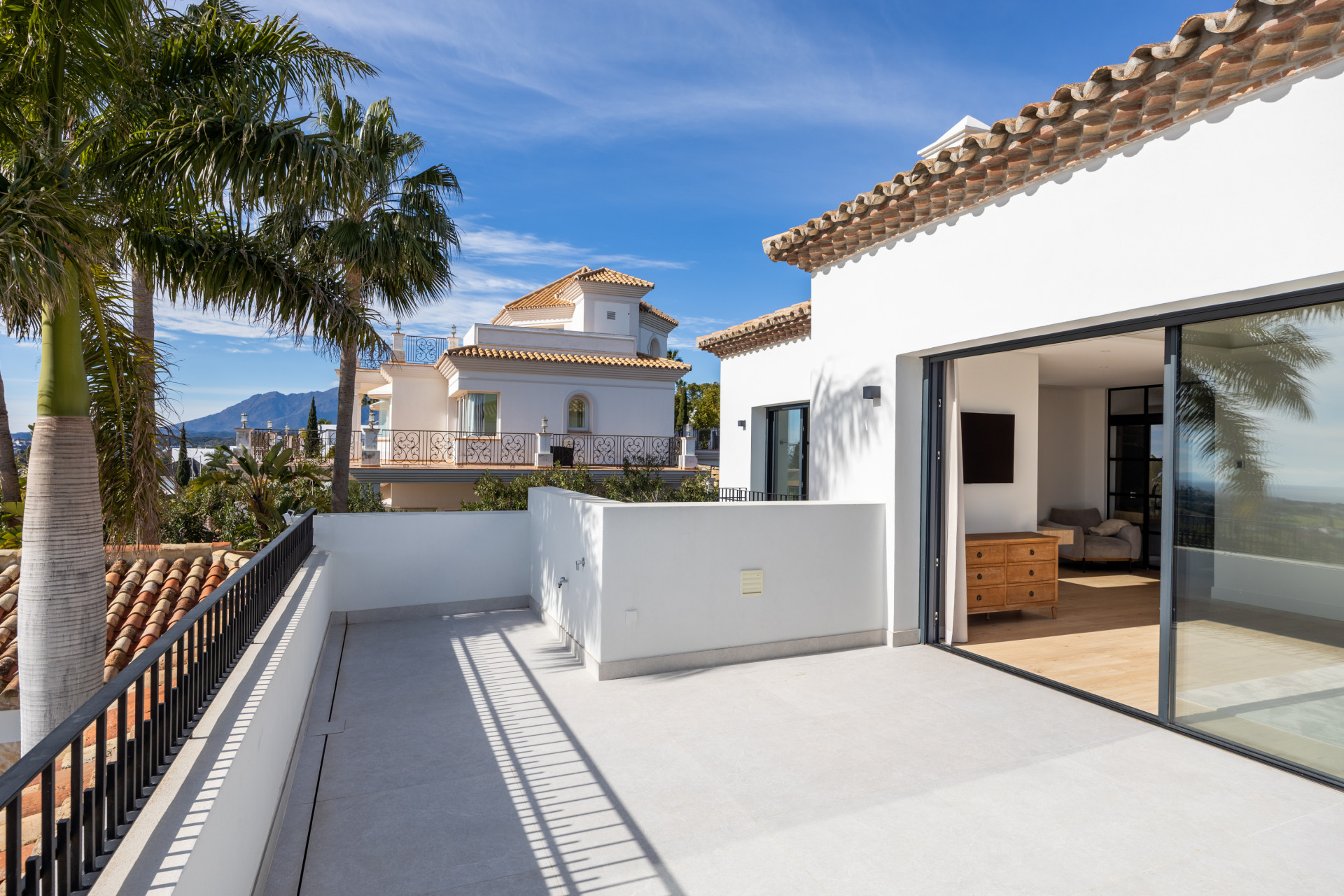 Exquisite Modern Andalusian Masterpiece with Panoramic Sea Views – Los Flamingos, Benahavís · Photo 30