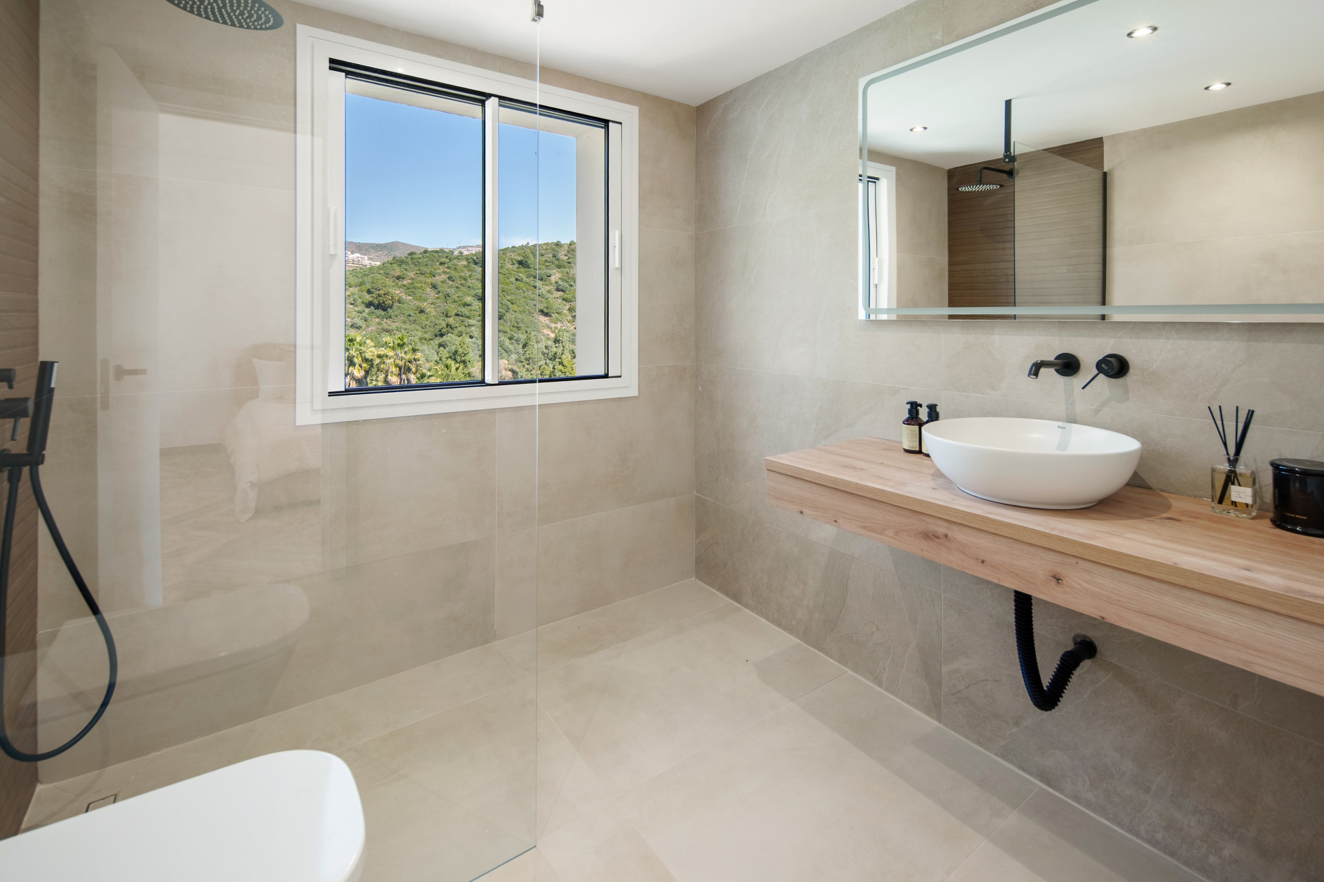 Luxury Penthouse with Sea Views – La Quinta · Photo 22