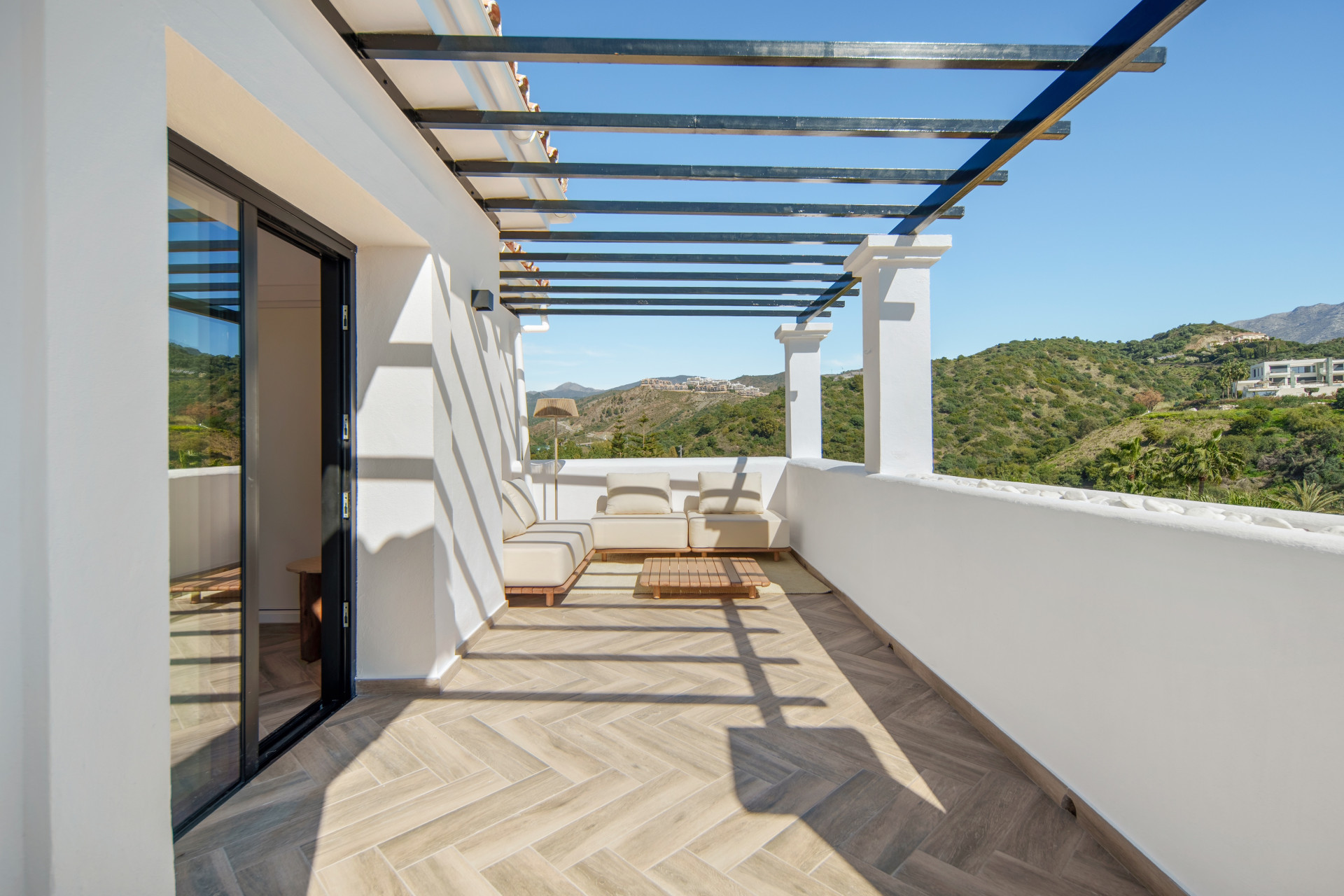 Luxury Penthouse with Sea Views – La Quinta · Photo 11