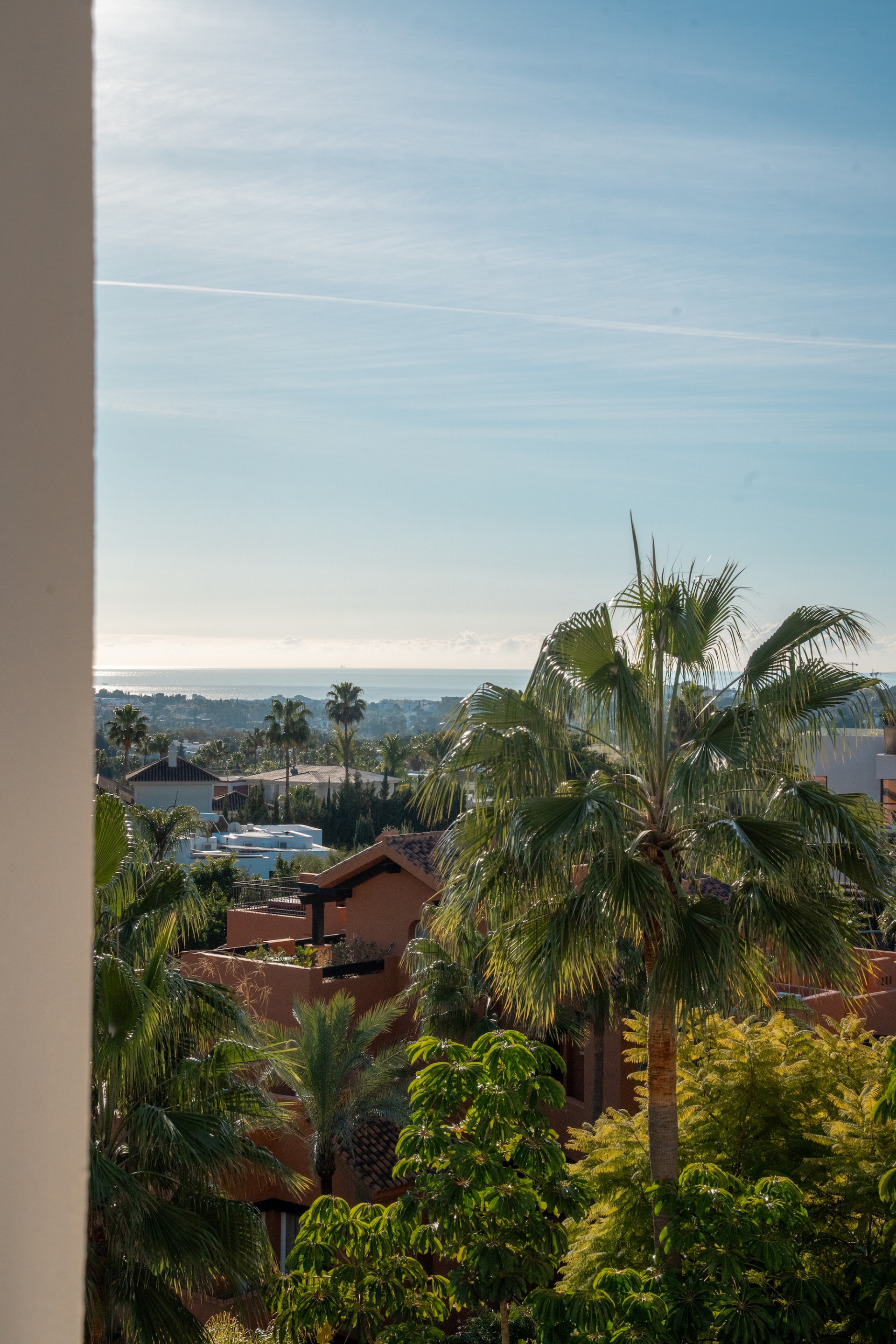 Renovated 3 Bedroom Apartment with sea & mountain views in Nueva Andalucía · Photo 32