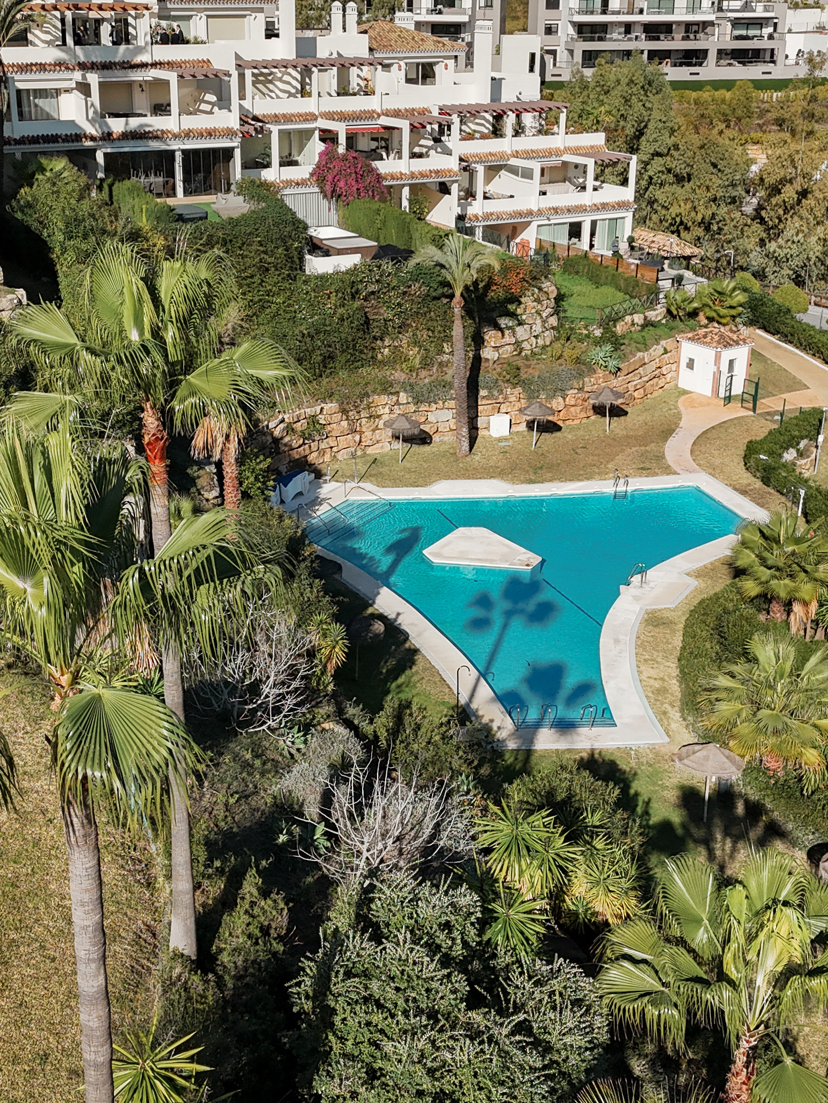Renovated 3 Bedroom Apartment with sea & mountain views in Nueva Andalucía · Photo 47