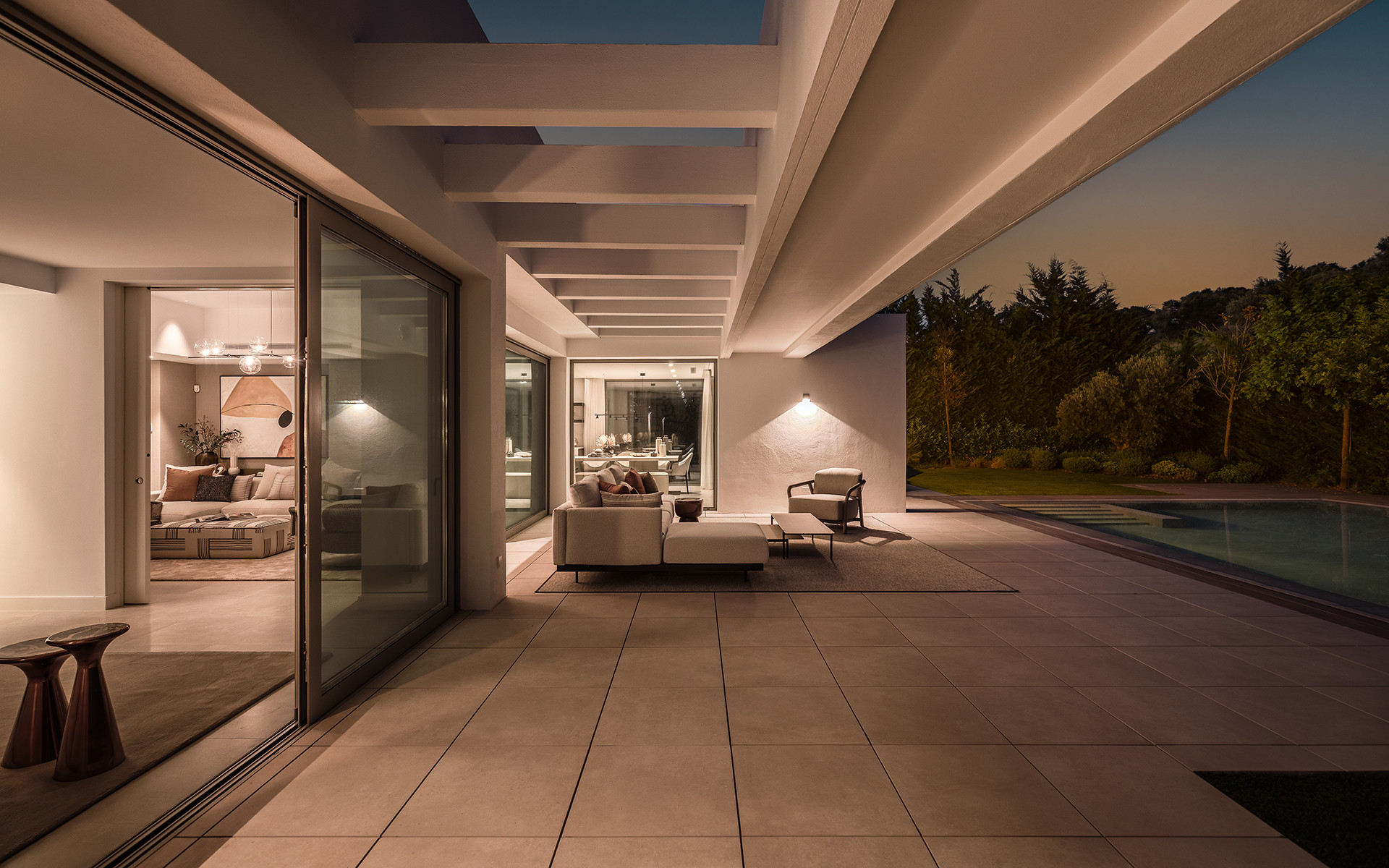 Modern 5-Bedroom Villa for Sale in El Paraíso, New Golden Mile, Marbella · Photo 26