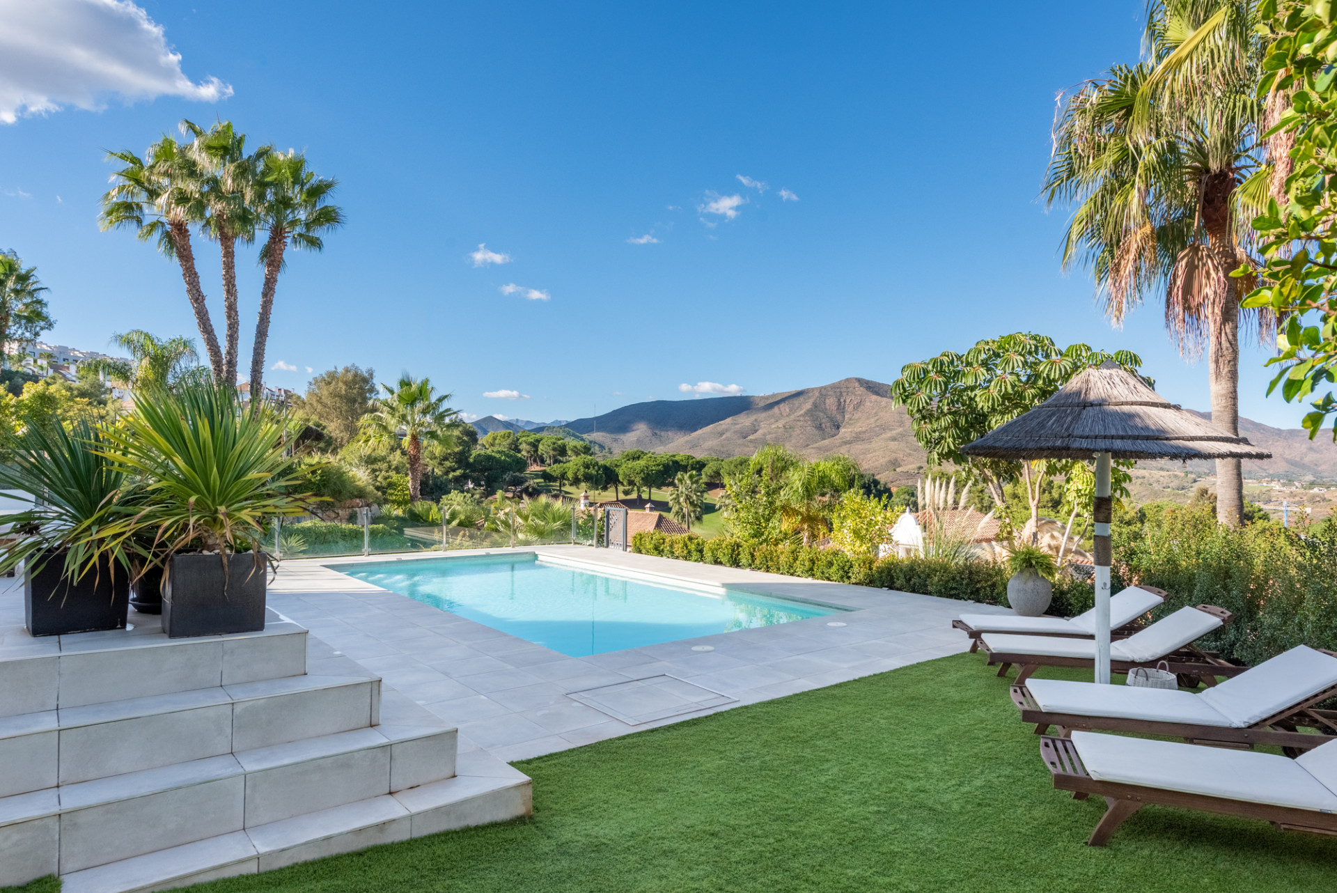 Exclusive Golf Lifestyle Villa with Panoramic Views in La Cala Golf · Photo 37