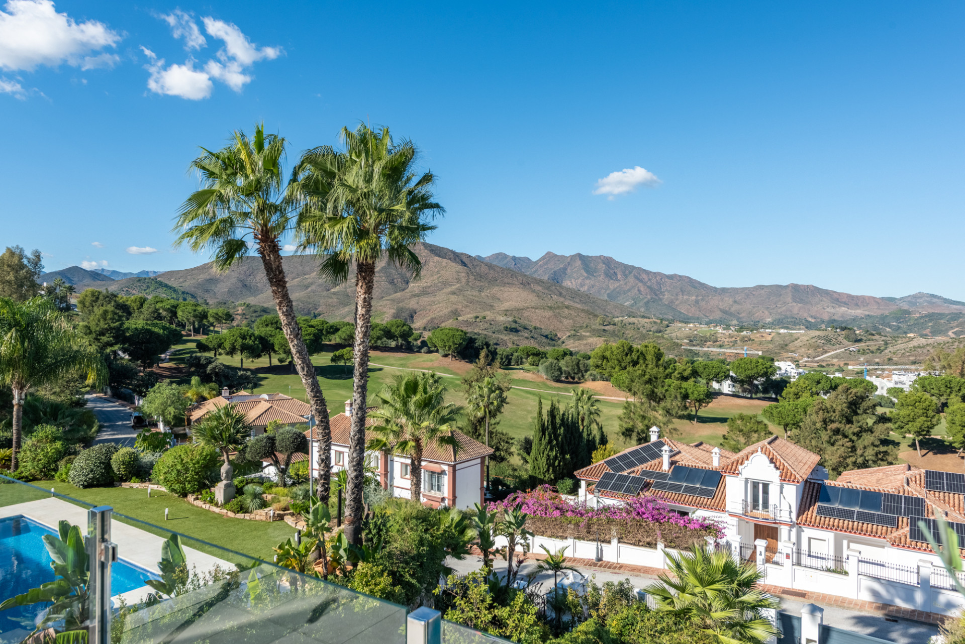 Exclusive Golf Lifestyle Villa with Panoramic Views in La Cala Golf · Photo 56