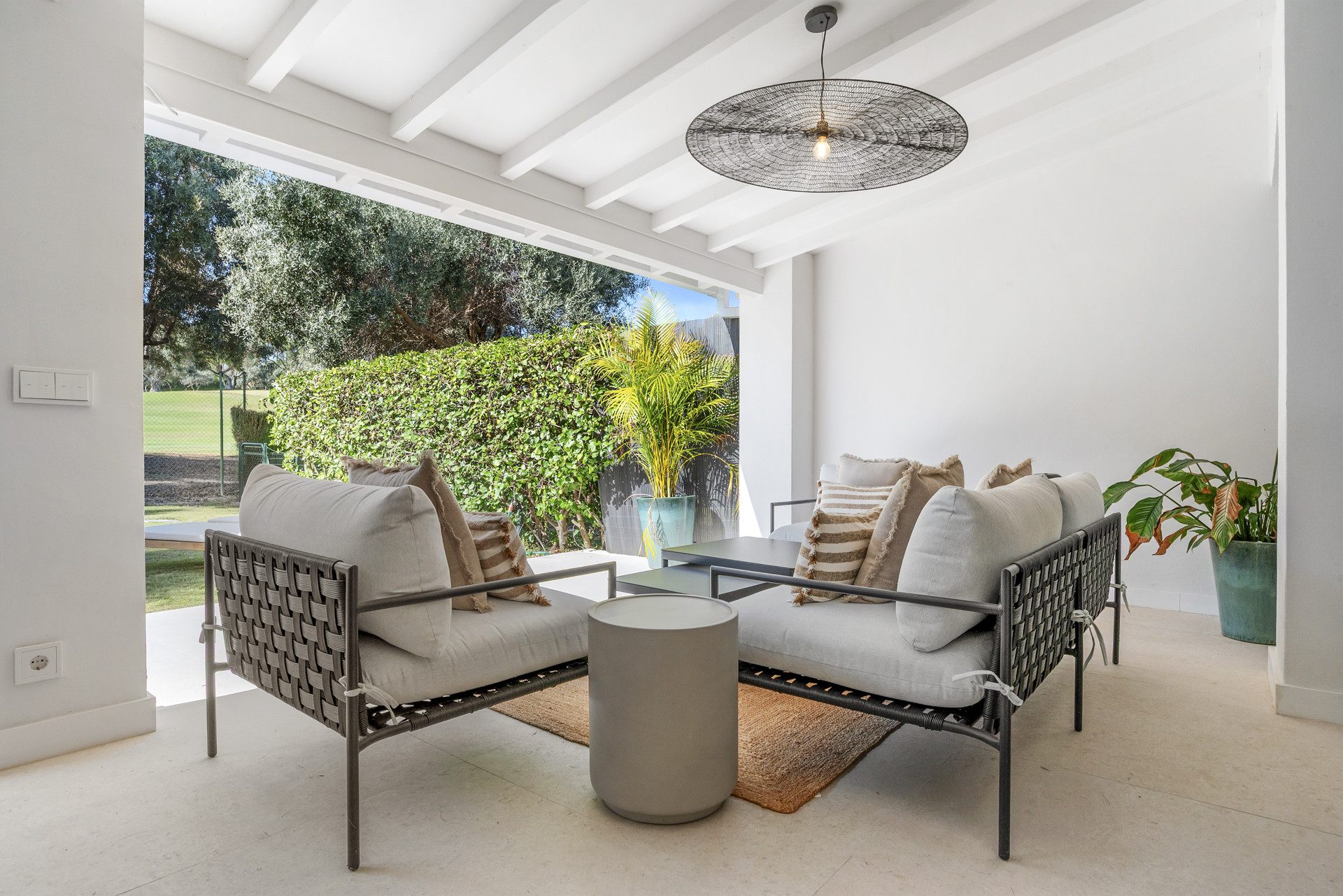 Luxury Frontline Golf Townhouse in Los Olivos, Nueva Andalucía · Photo 17