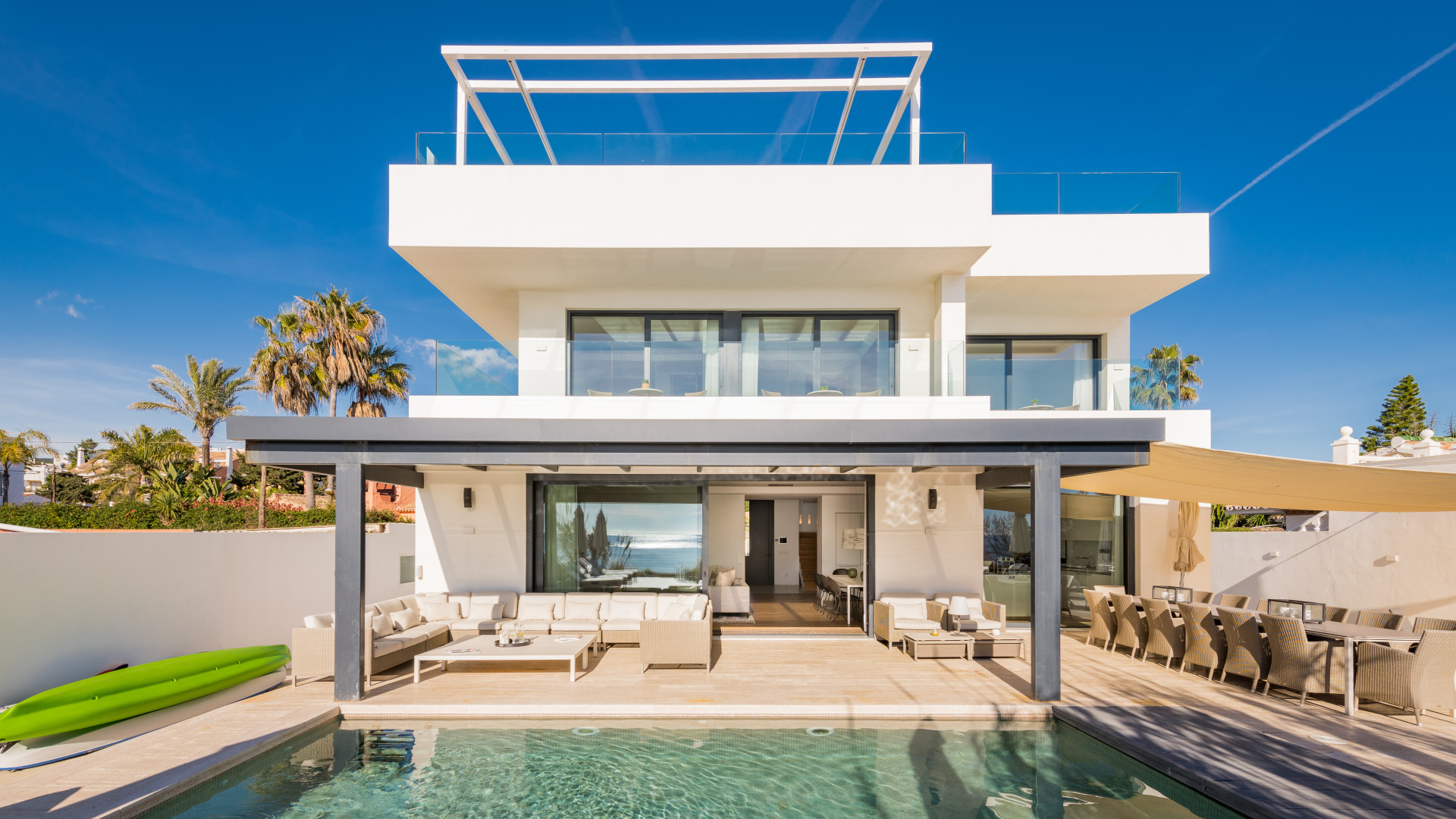 Spectacular South-East Facing Beachfront Villa with Direct Sea Access in Costabella, Marbella · Photo 21