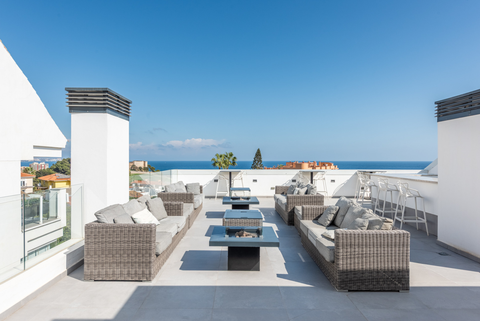 Modern Elegance with Sea and urban views over Fuengirola with turist license · Photo 26