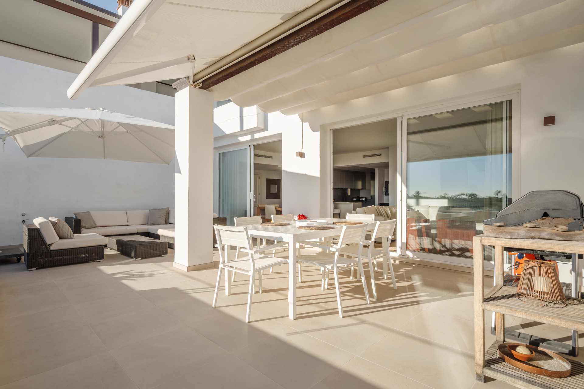 Elegant duplex penthouse in Aloha, Marbella with 3 bedrooms · Photo 22