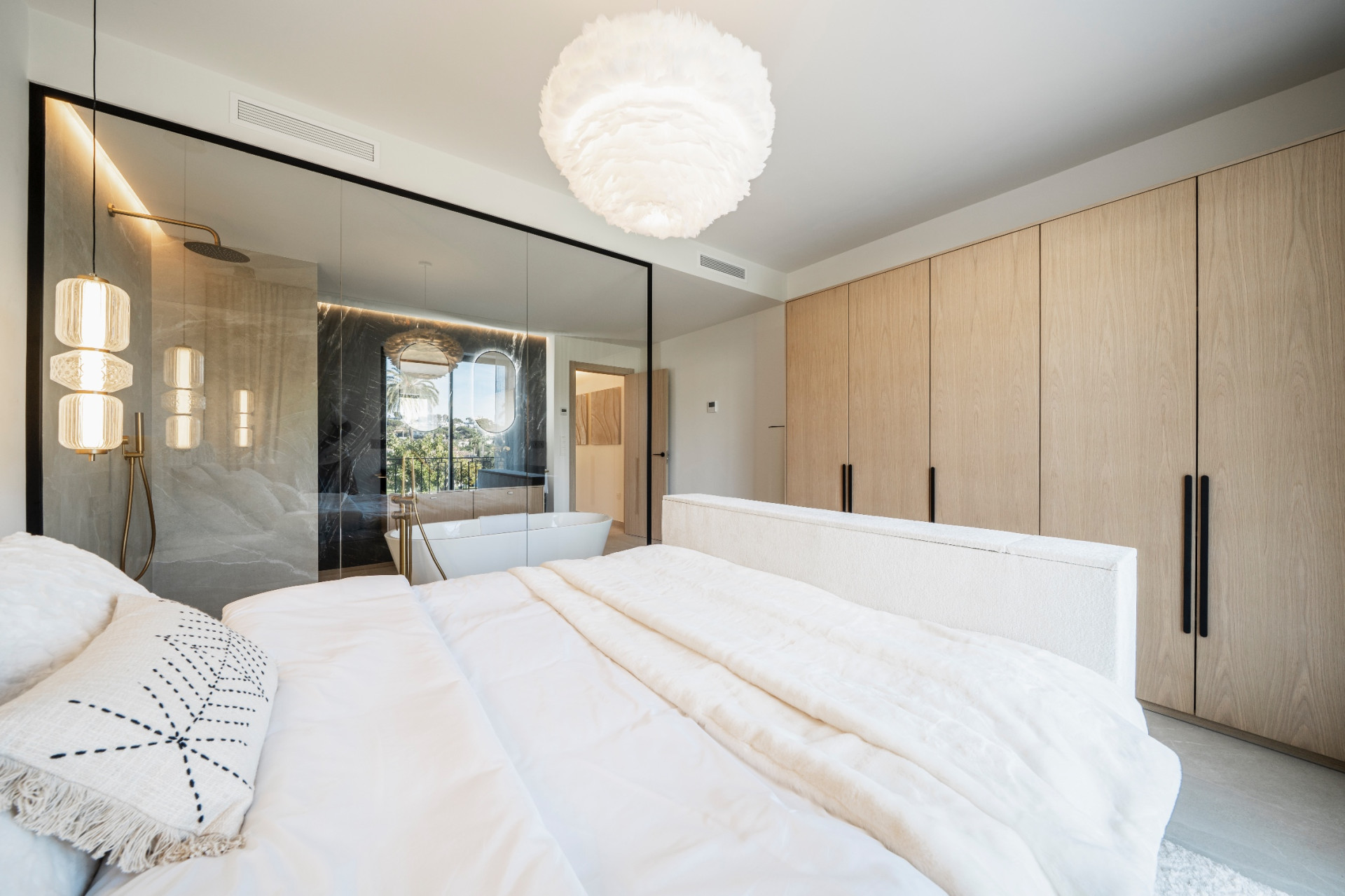 Elegant Renovated Townhouse in La Rinconada, Nueva Andalucía · Photo 26