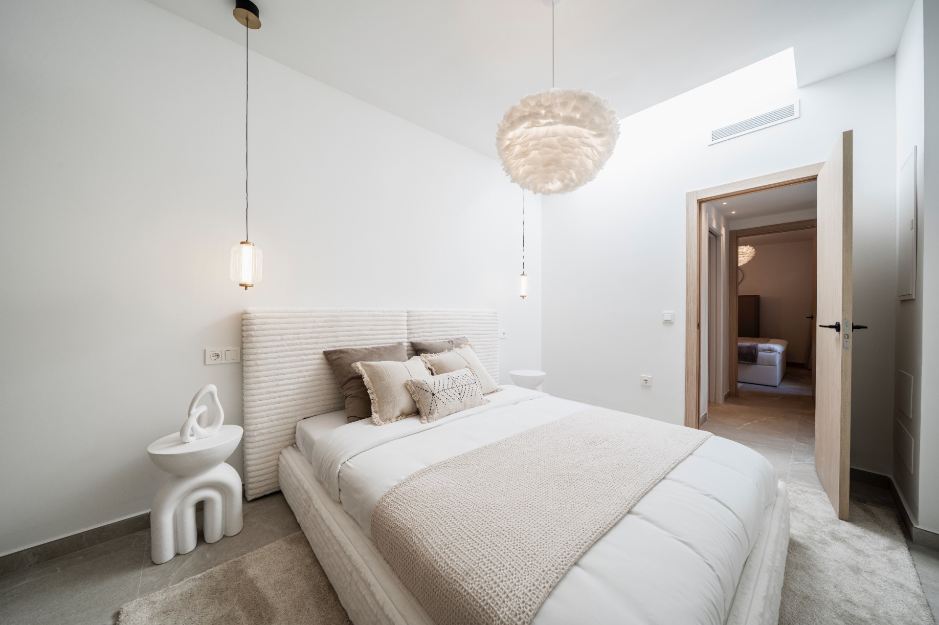Elegant Renovated Townhouse in La Rinconada, Nueva Andalucía · Photo 32