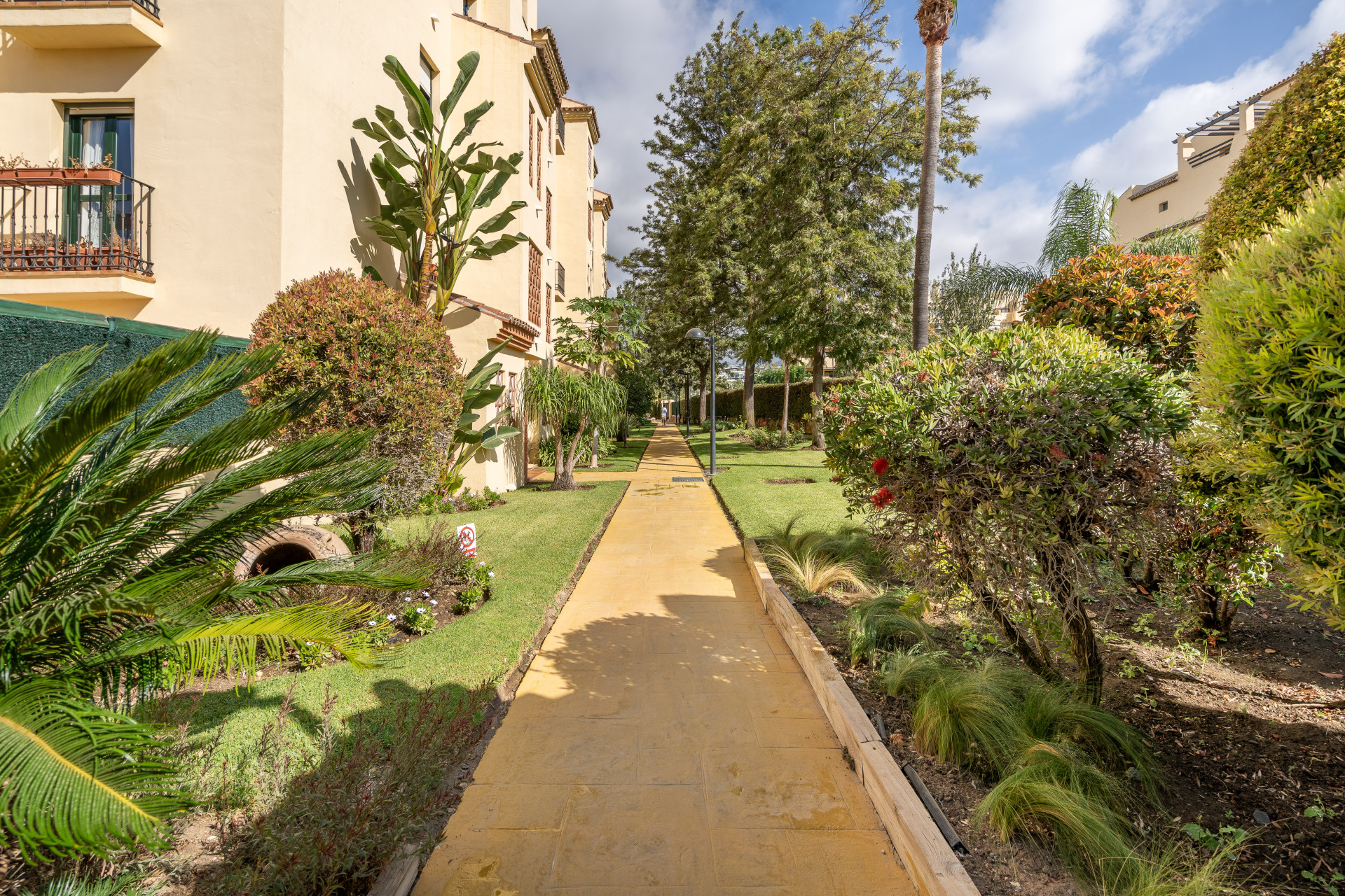 Two-Bedroom Apartment in La Resina Golf · Photo 19