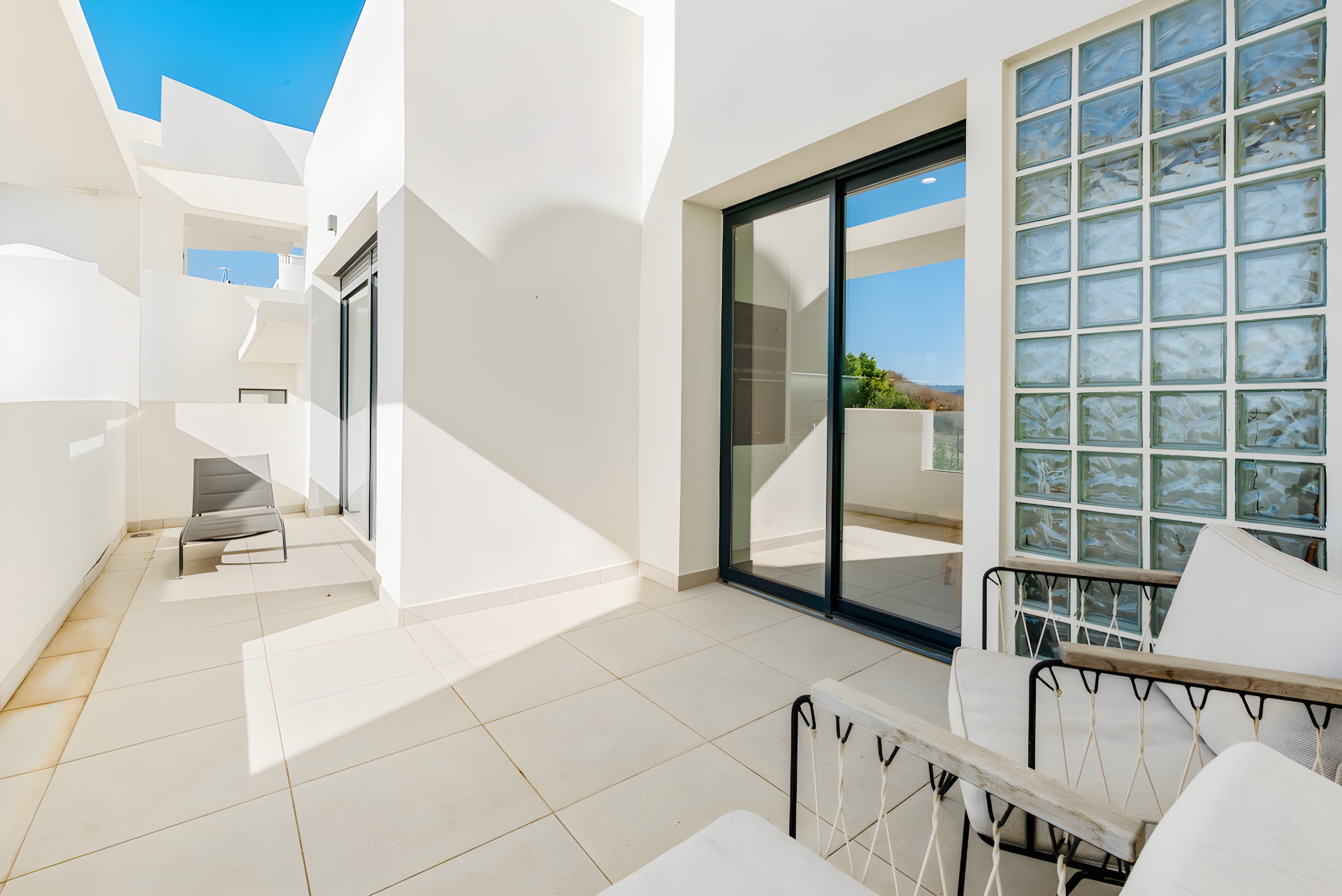 2-Bed Apartment with breathtaking views – Finca Cortesin, Costa del Sol · Photo 34