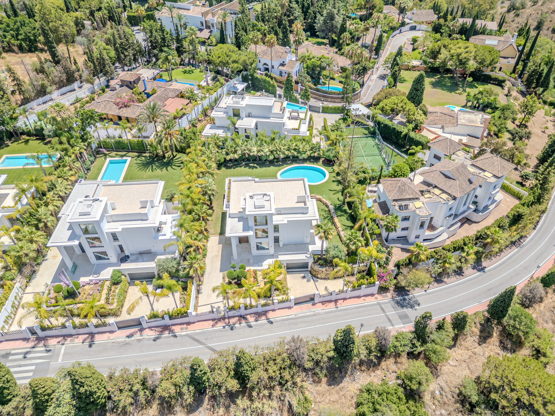 EXCLUSIVE DETACHED VILLAS IN LOMAS DE MARBELLA CLUB · Photo 33