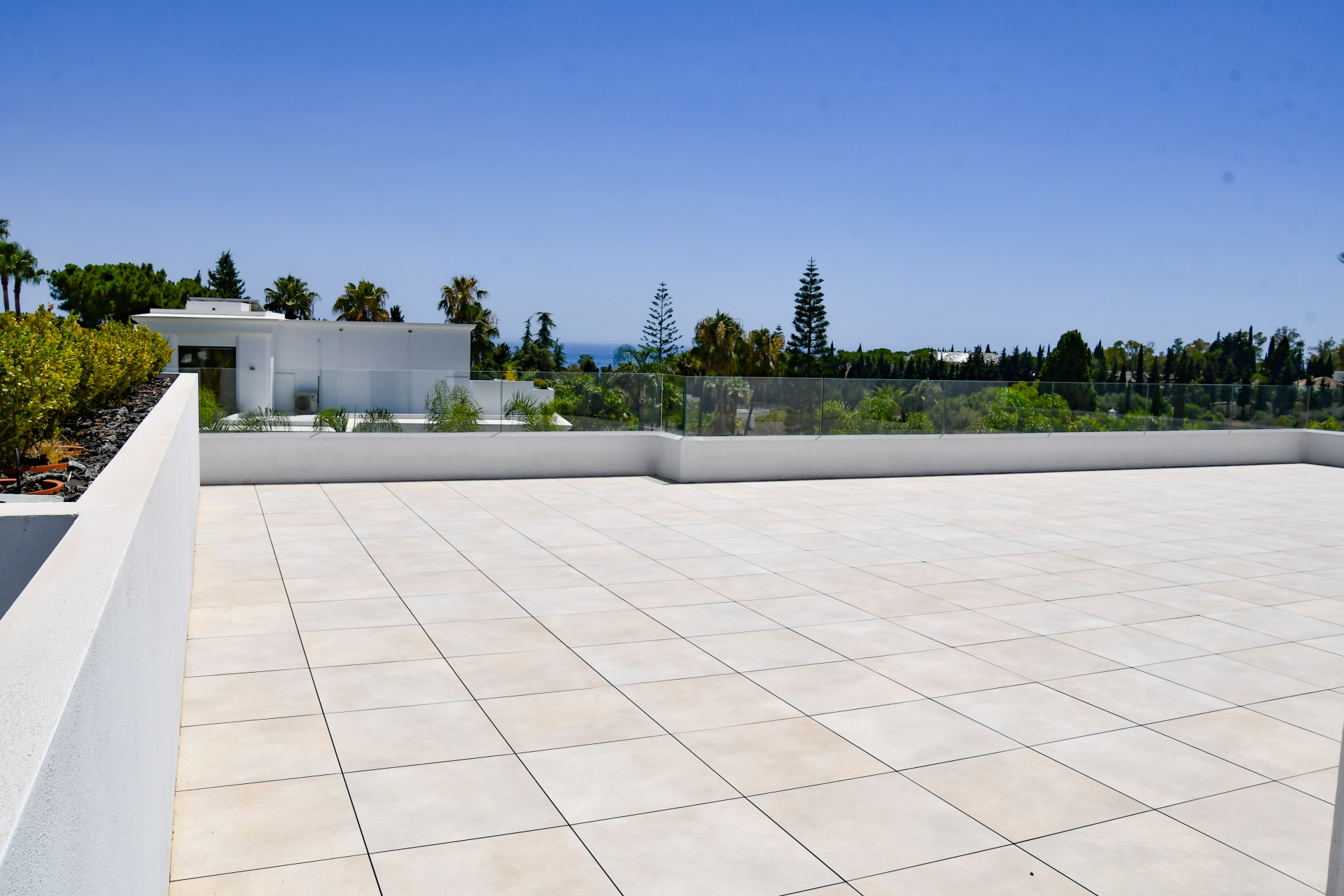 EXCLUSIVE DETACHED VILLAS IN LOMAS DE MARBELLA CLUB · Photo 17