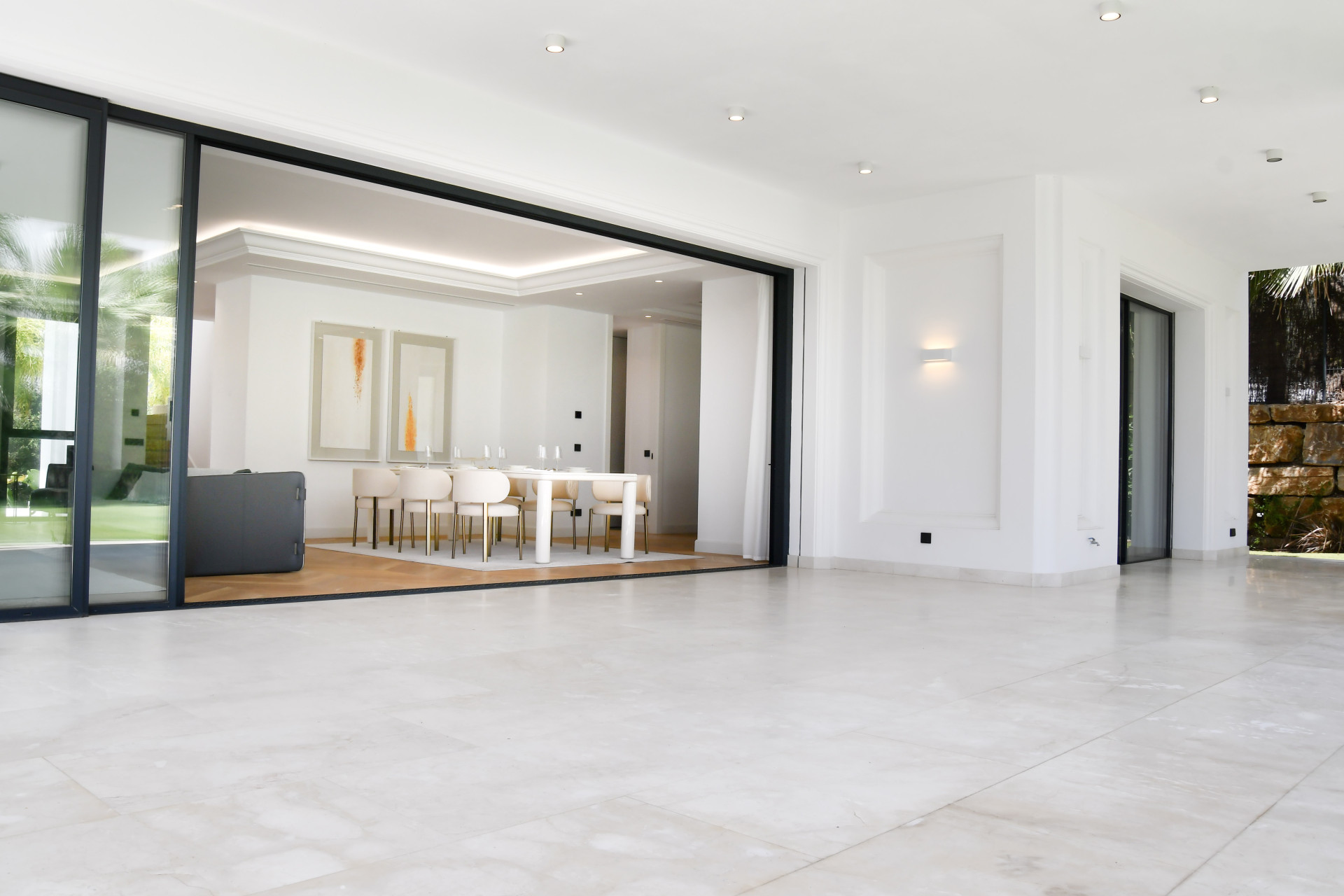 EXCLUSIVE DETACHED VILLAS IN LOMAS DE MARBELLA CLUB · Photo 11