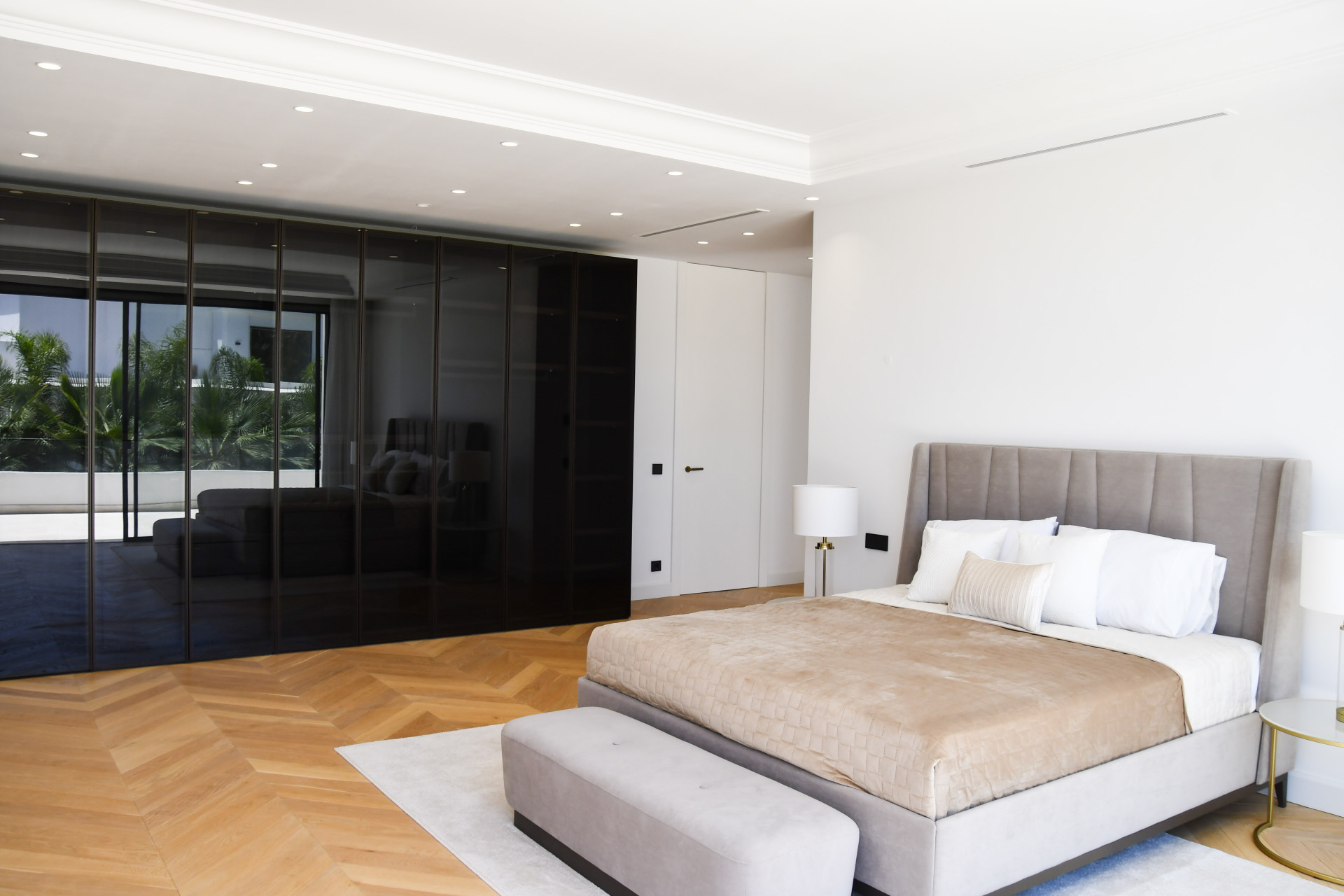 EXCLUSIVE DETACHED VILLAS IN LOMAS DE MARBELLA CLUB · Photo 28