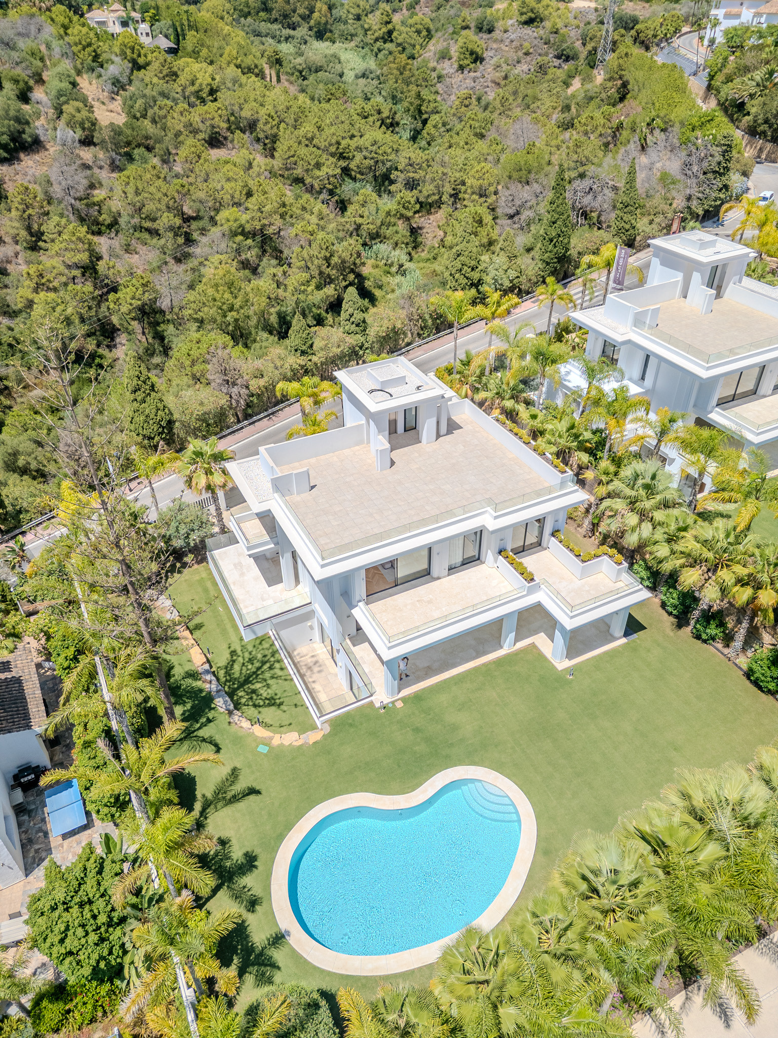 EXCLUSIVE DETACHED VILLAS IN LOMAS DE MARBELLA CLUB · Photo 30