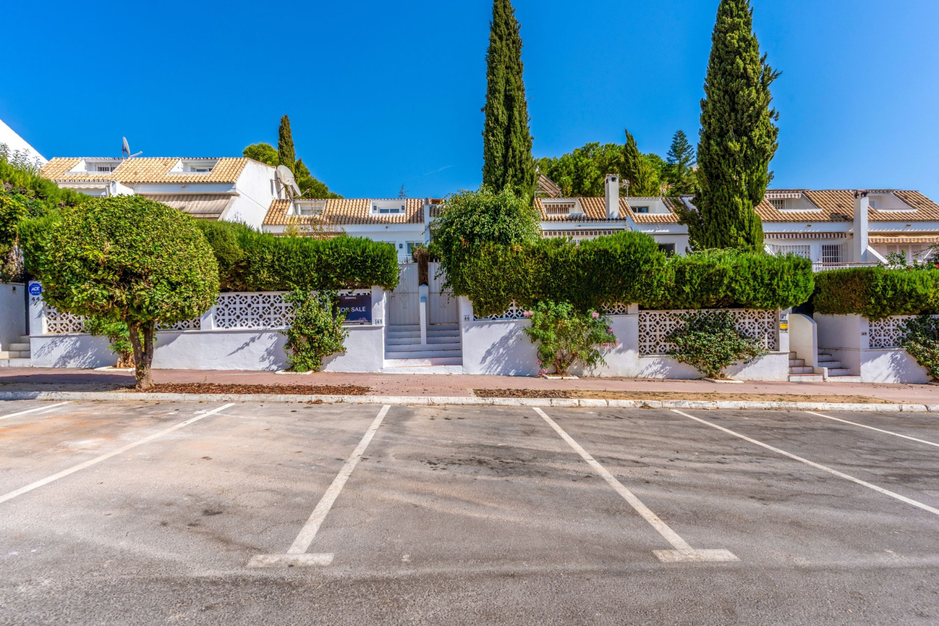 Modern Elegance in the Heart of Nagüeles · Photo 32