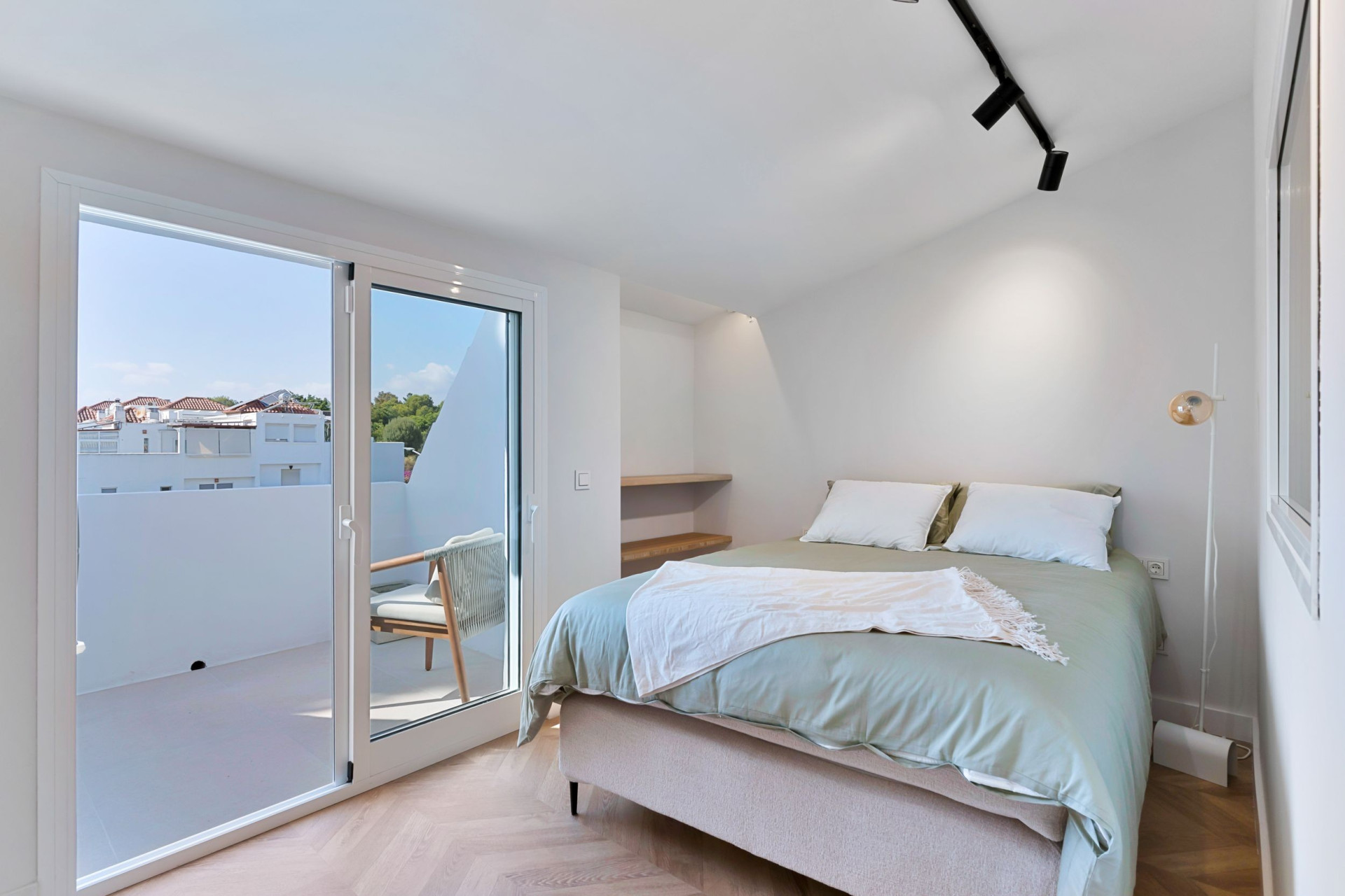 Modern Elegance in the Heart of Nagüeles · Photo 21