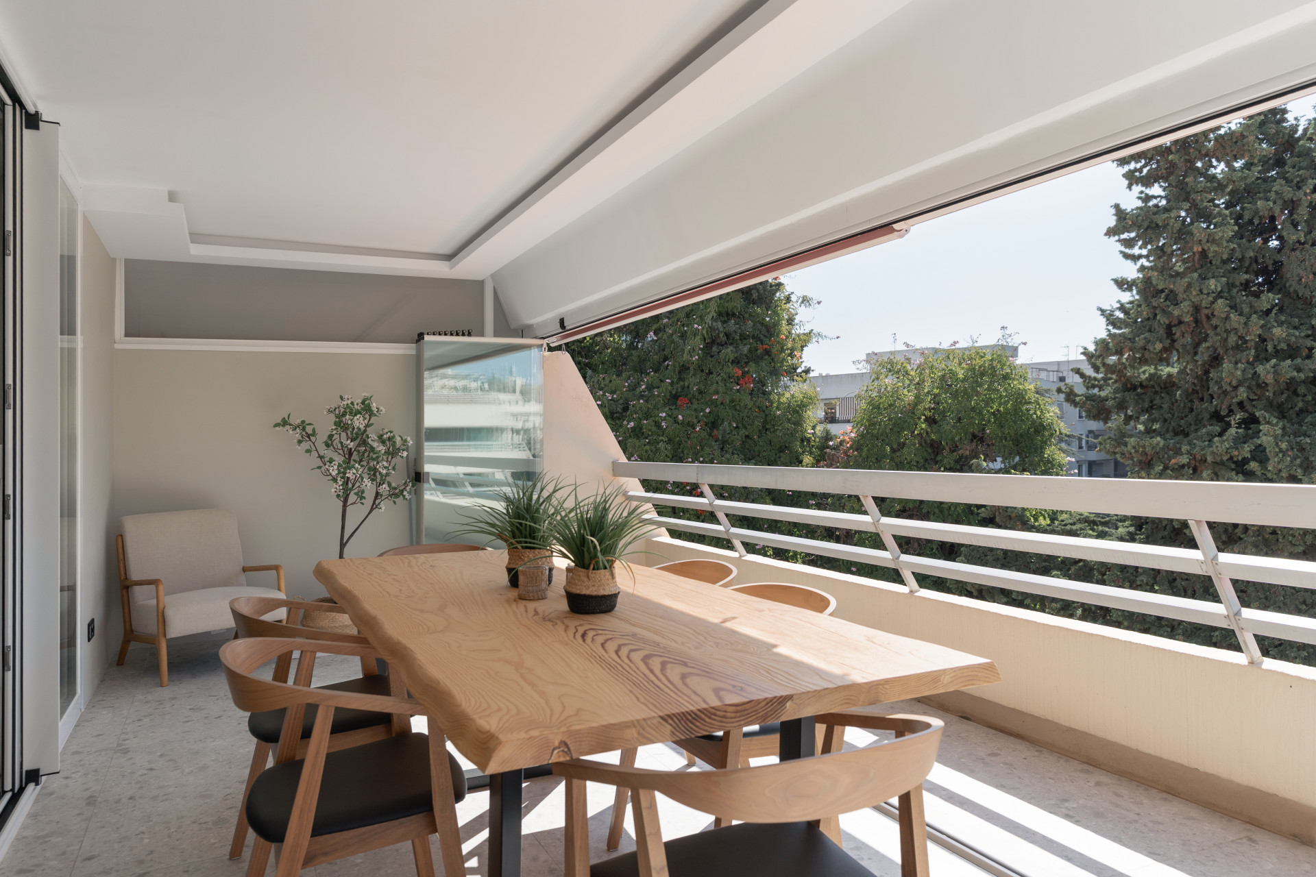 Marbella Penthouse - Private Rooftop Pool & La Concha Views · Photo 10