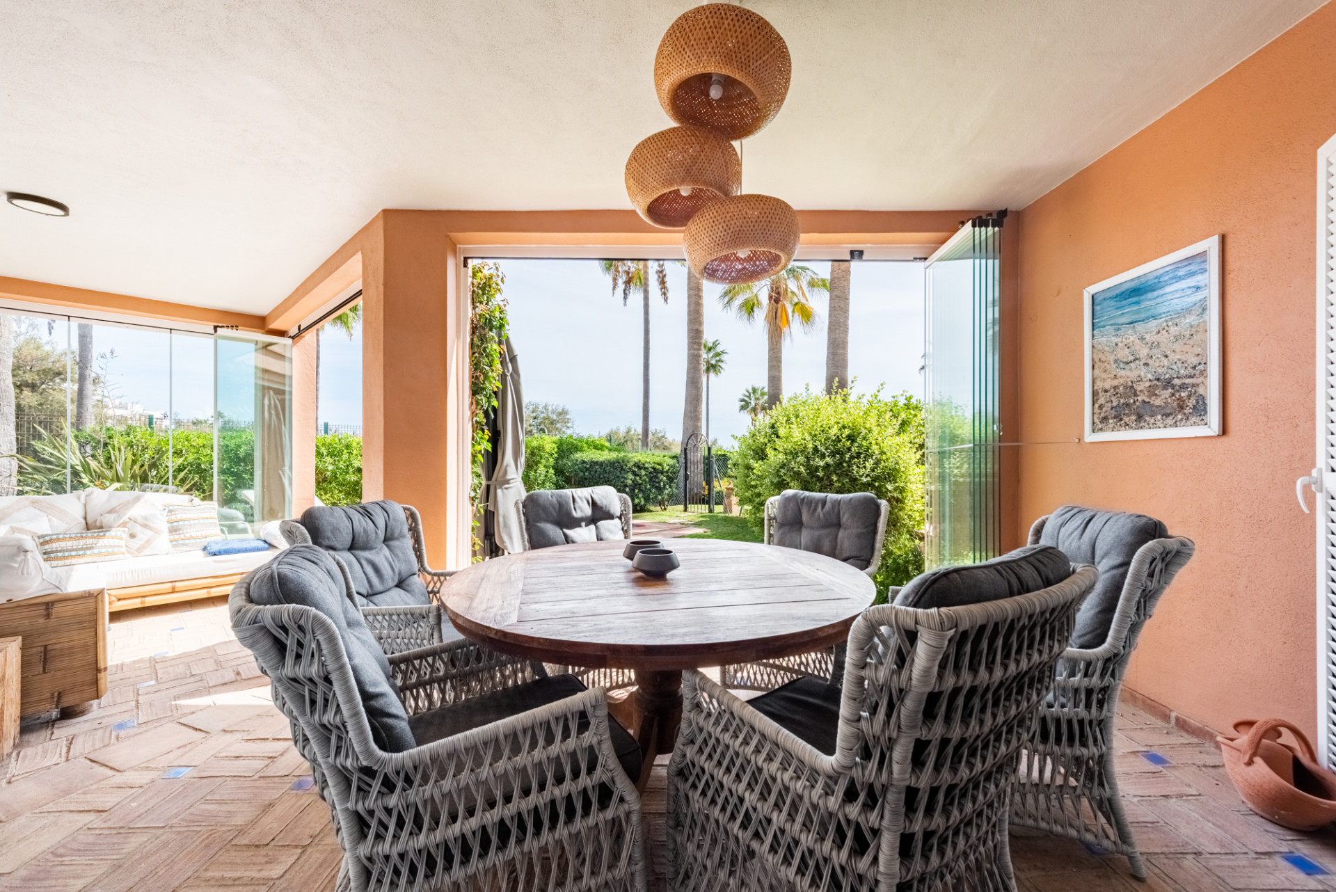 Unique Semi-detached Villa on the beach in La Perla de la Bahía, Casares · Photo 31