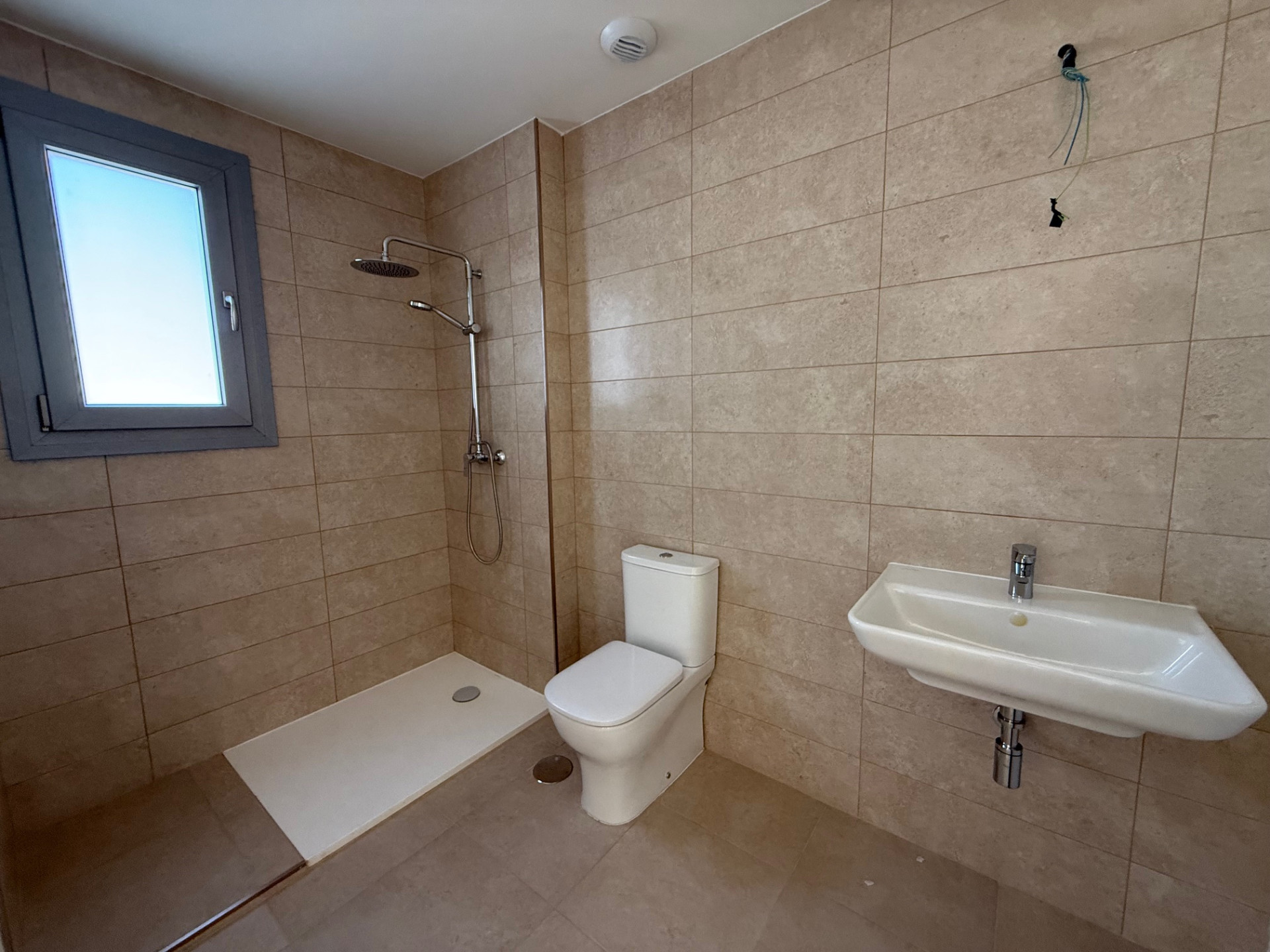 Newly Built Apartment - ready to move in · Photo 12