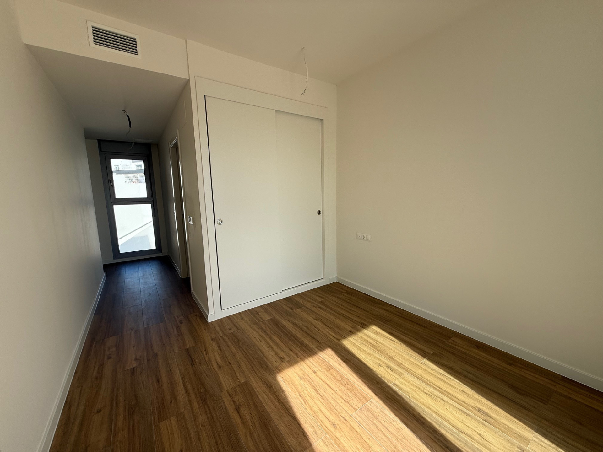 Newly Built Apartment - ready to move in · Photo 11