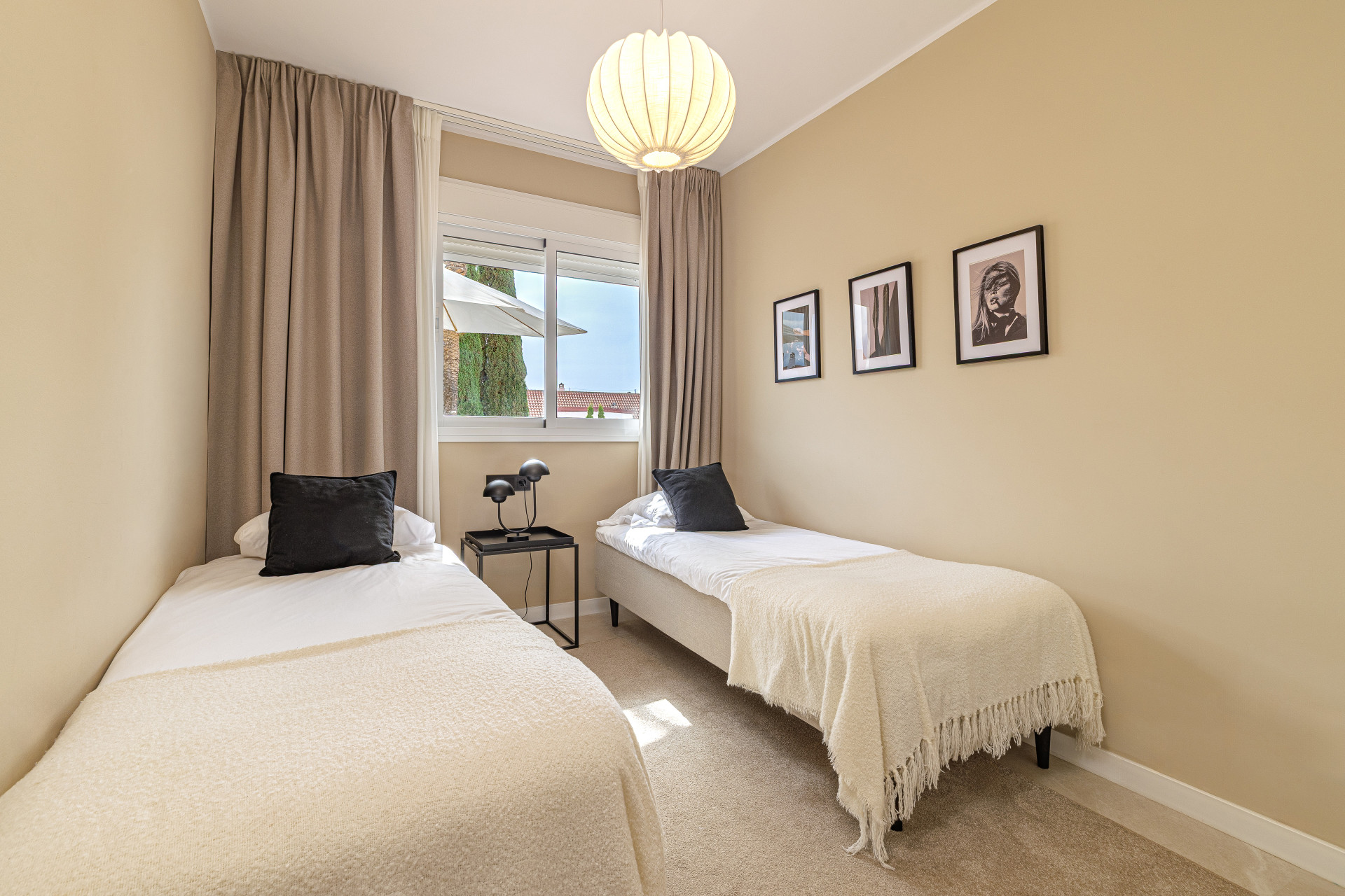 Stunning Renovated 4-Bedroom Apartment in Prime Nueva Andalucía Location · Photo 25