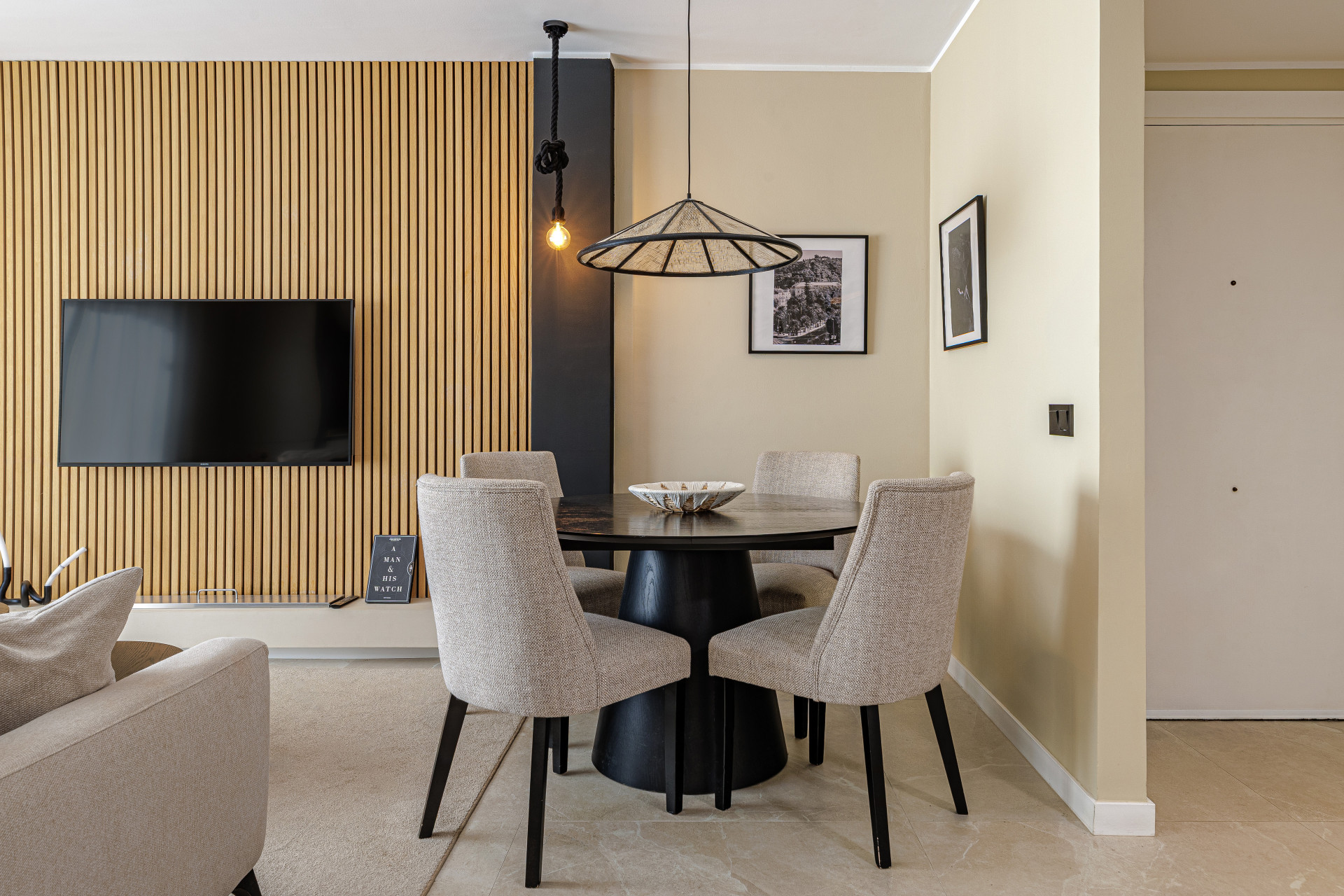 Stunning Renovated 4-Bedroom Apartment in Prime Nueva Andalucía Location · Photo 14